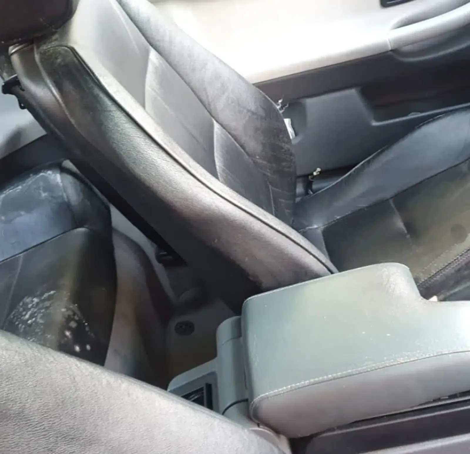 BMW 318i Cabrio Baujahr 1996-Ledersitze Armlehne Wasserschaden