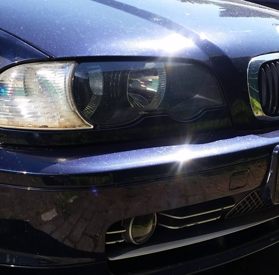 BMW 318i Coupe Baujahr 2001-Blau-Scheinwerfer Stoßstange