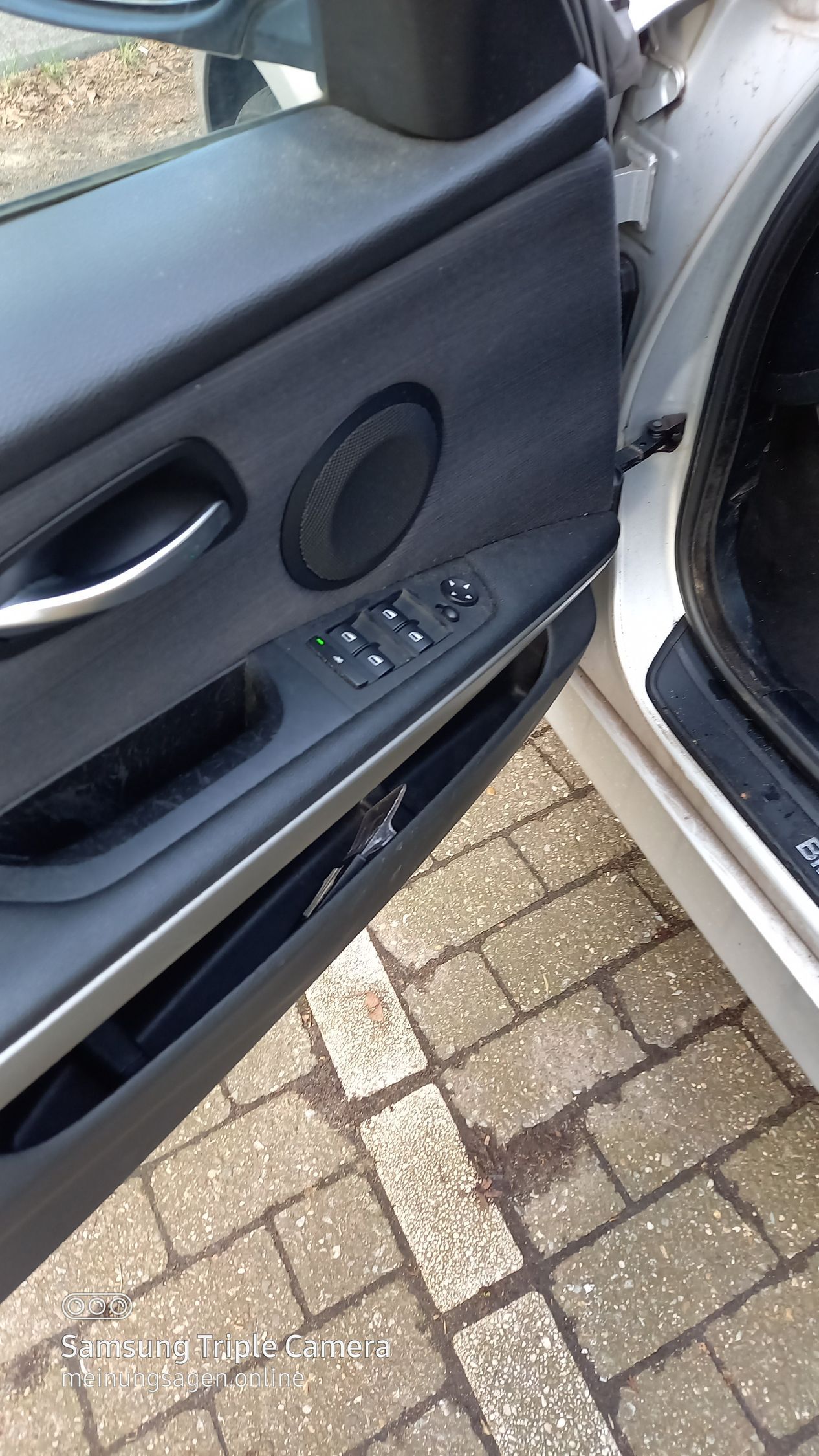 BMW 320i Limousine Baujahr 2008 Tür Fahrerseite Lautsprecher