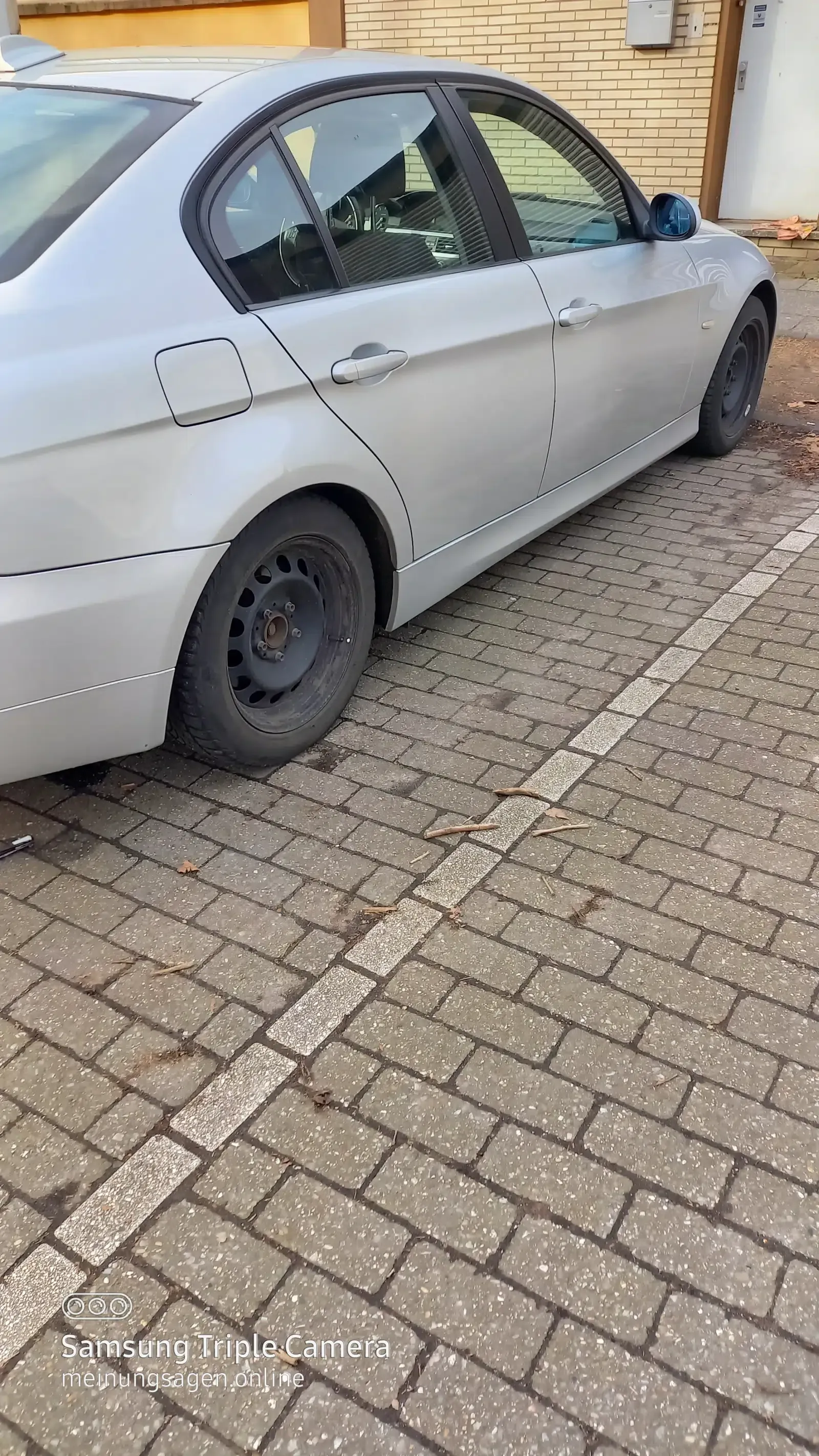 BMW 320i Limousine Silber Baujahr 2008 Beifahrerseite