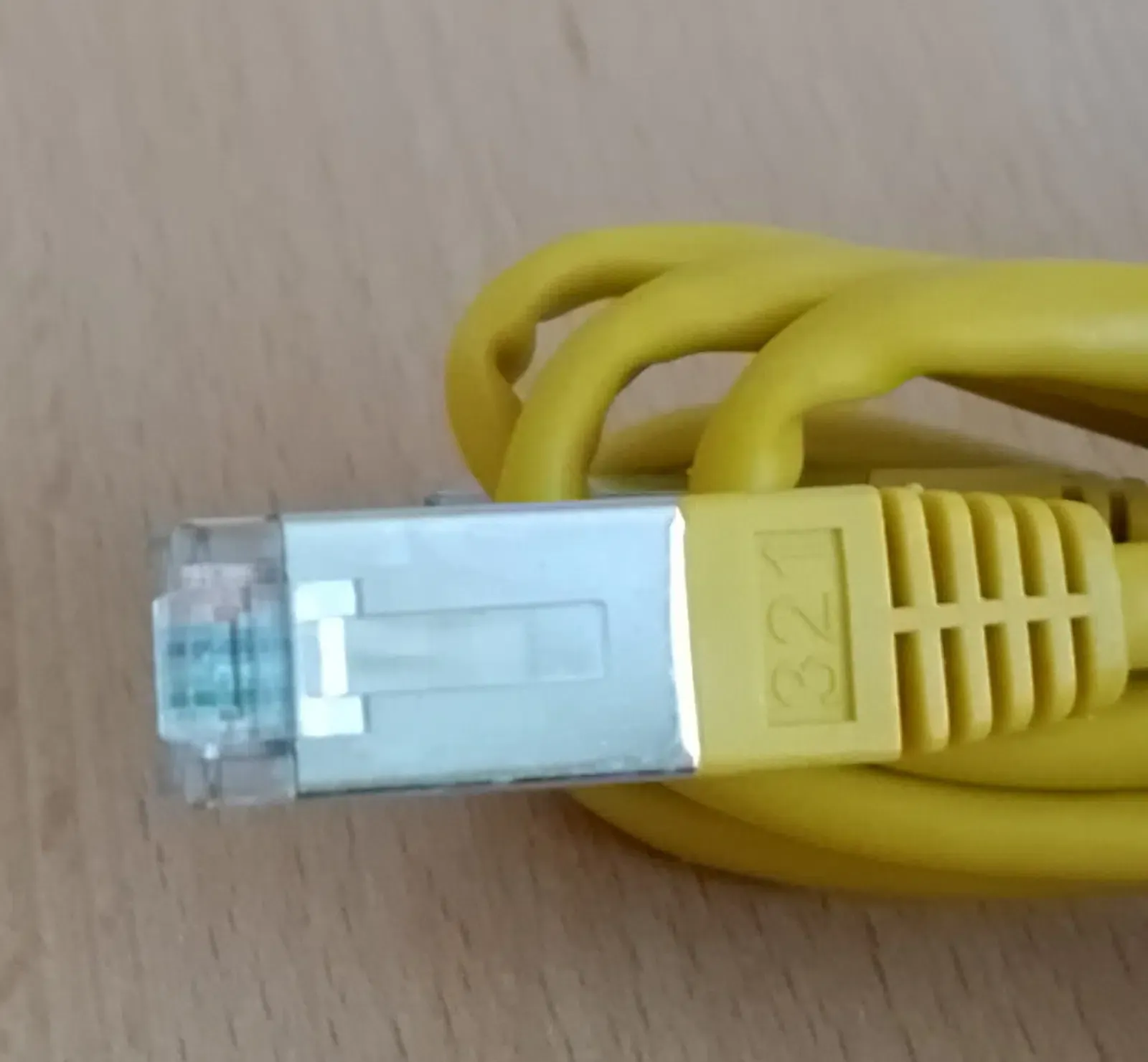 DSL Kabel-Internet Kabel-Anschluss Kabel PC-Stecker Wlan-Wlananschluss