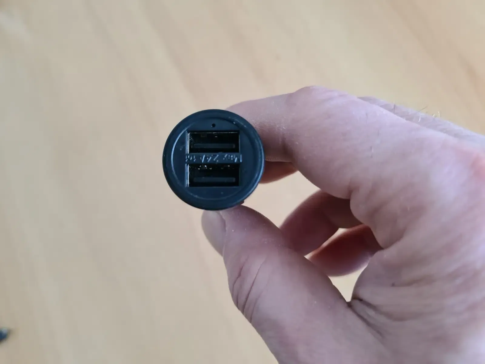 Dual USB-CPD Auto-Schnellladegerät-Schwarz  (2)