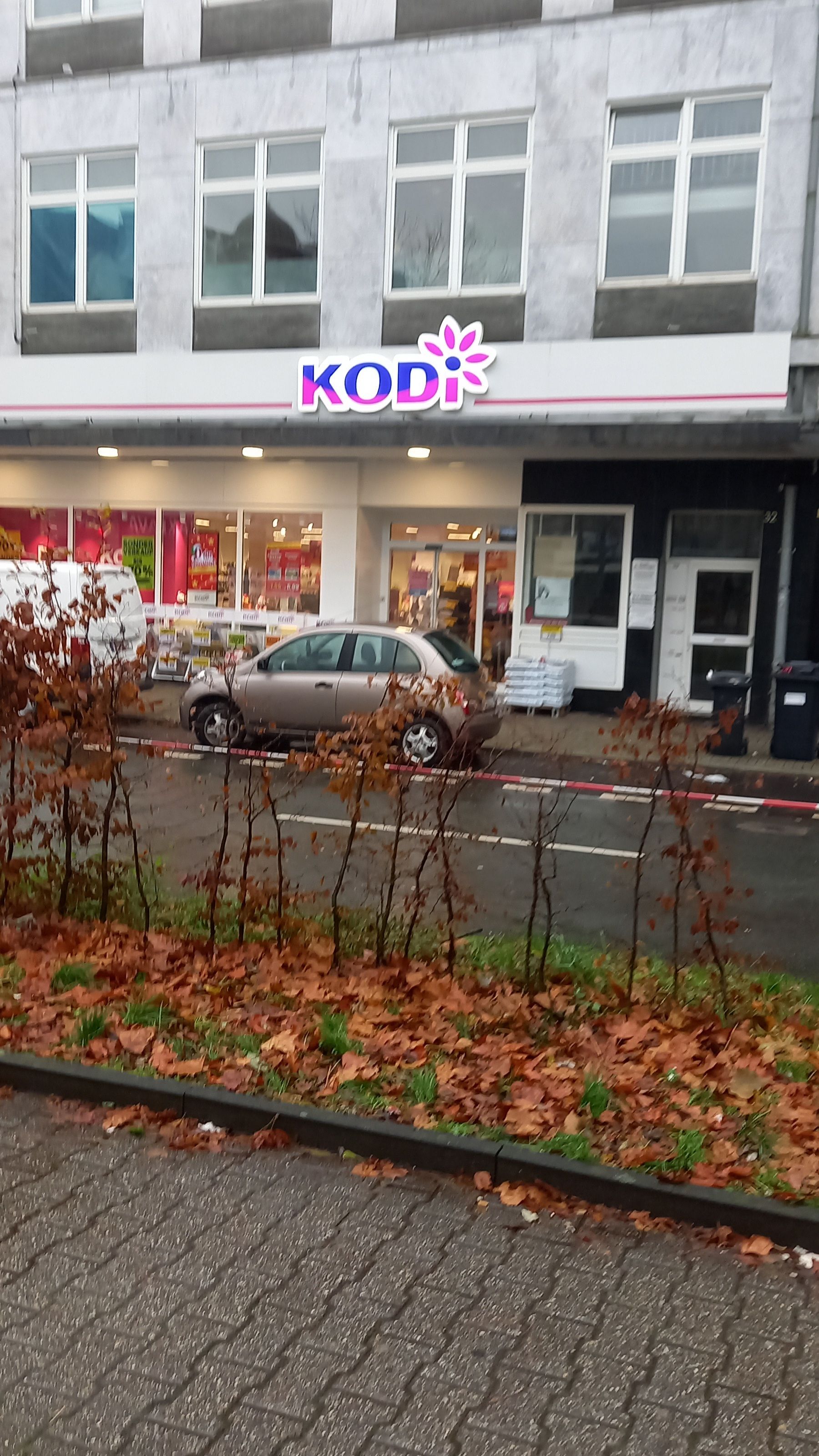 Duisburg Hamborn Alleestraße KODI Markt