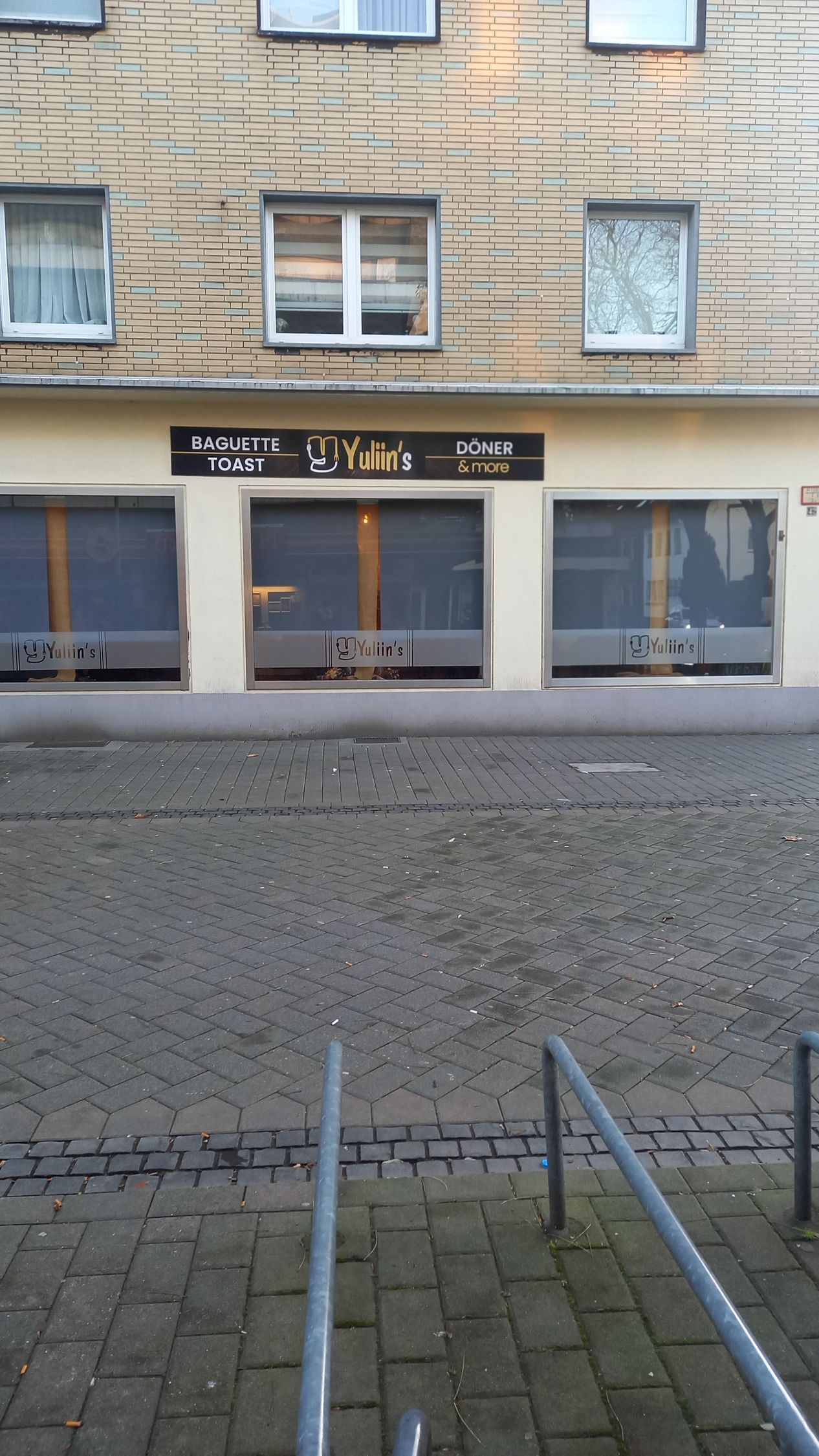 Duisburg Hamborn Jägerstraße Yuliins