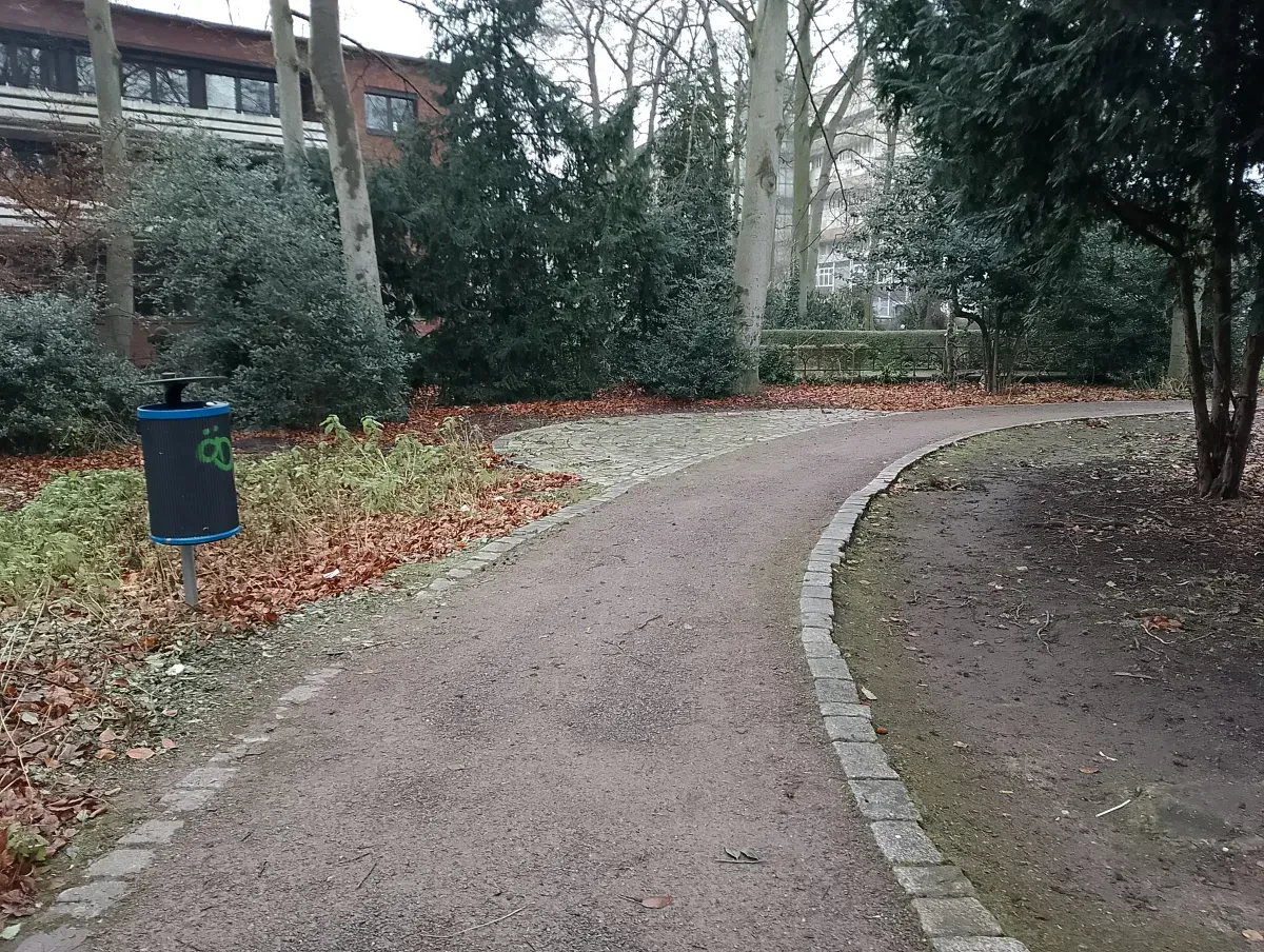 Parkweg Richterstraße Hamborn vorher.