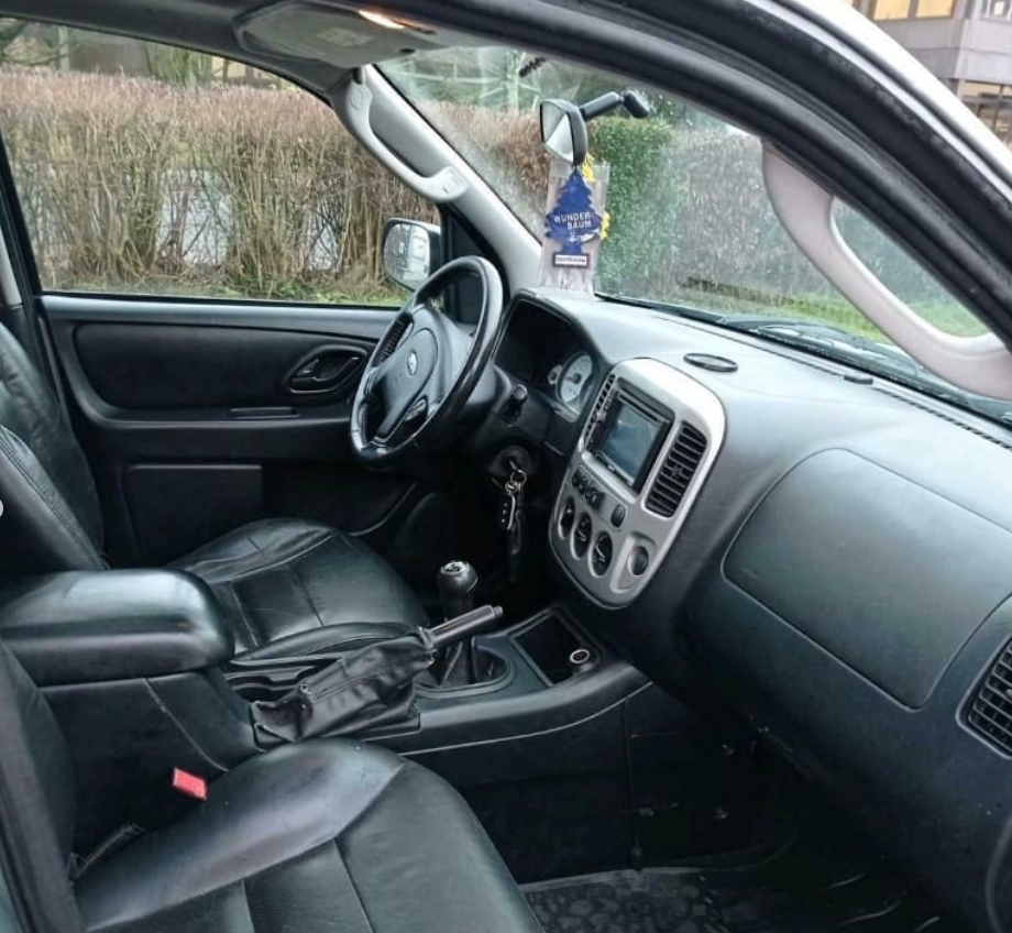 Ford Maverick XLT Baujahr 2002 Lenker Vordere Sitze Schaltung