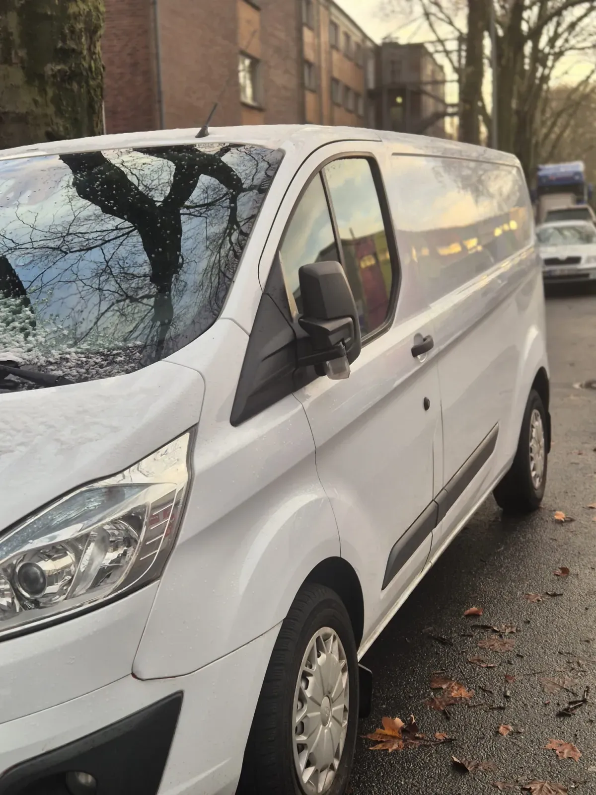 Ford Transit Custom Weiß – Baujahr 2017 - Fahrerseite - Tür