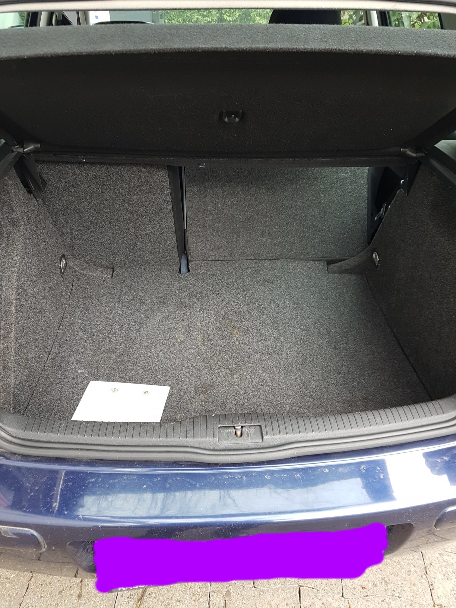 Golf 4 Baujahr 2000-Kofferraum Offen