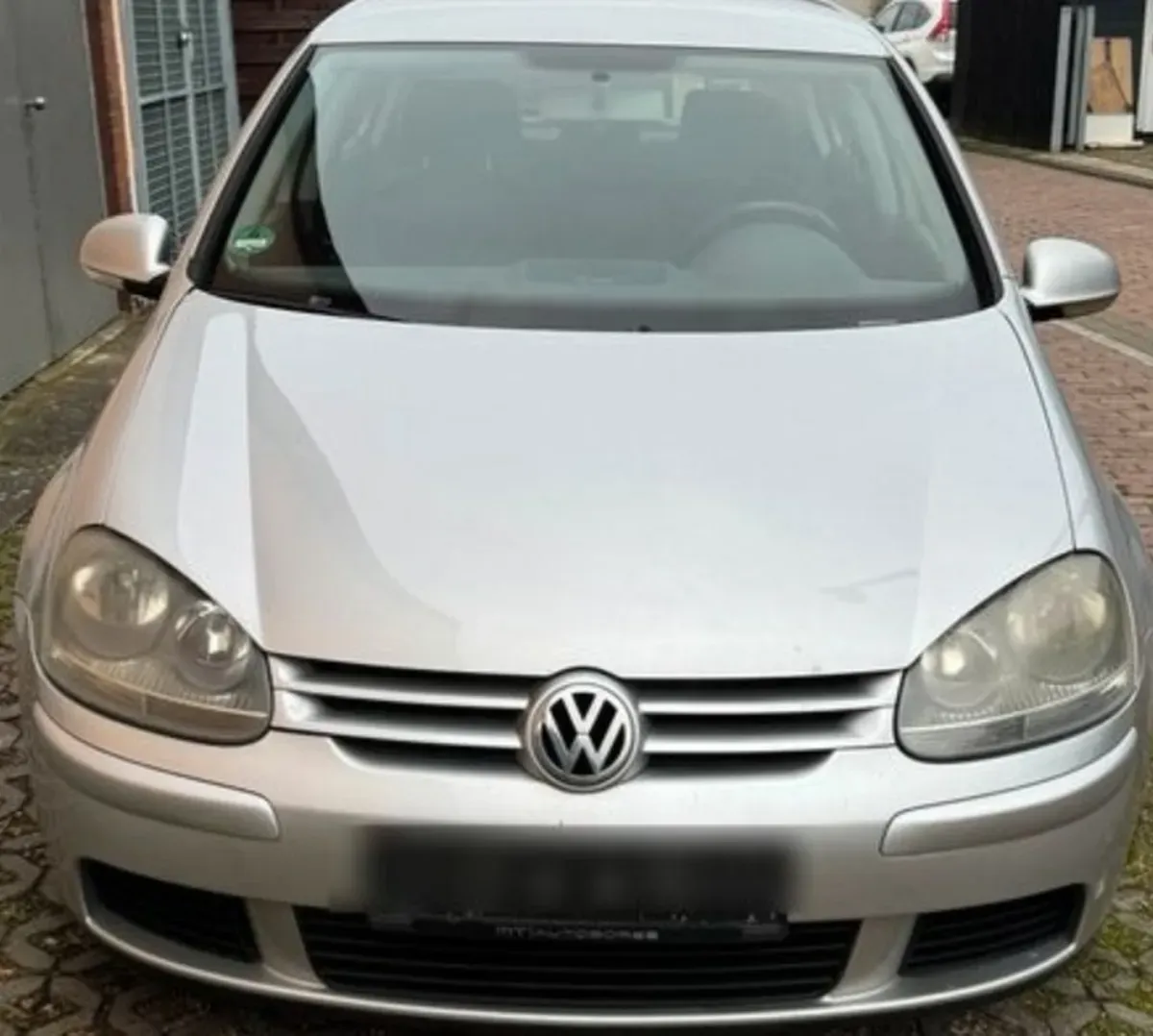VW Golf5 Silber Front und Scheinwerfer Spiegel Grill