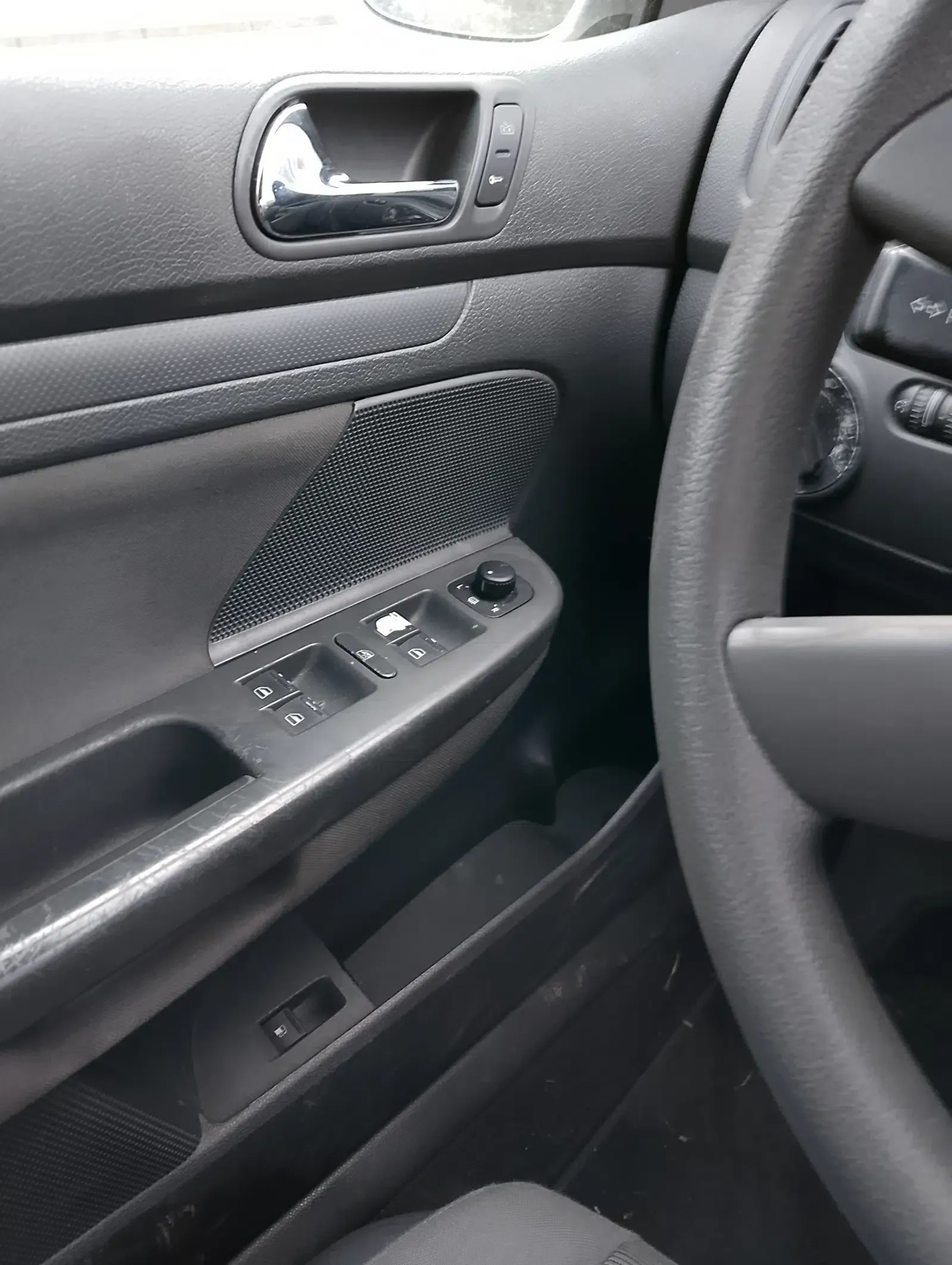 Golf 5 Limousine Baujahr 2004-Tür Innen Knöpfe Fensterheber-Lenkrad