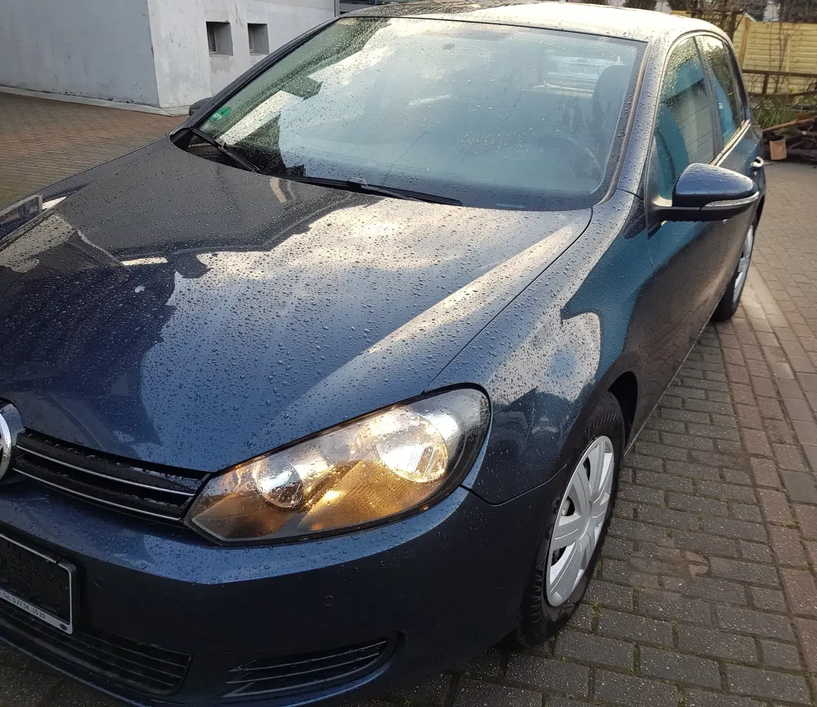 Golf 6 Limousine-Baujahr 2009-Blau-Front-Fahrerseite-TDI