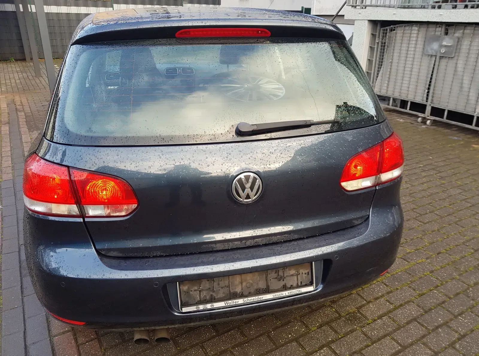 Golf 6 Limousine-Baujahr 2009-Blau-Heck-Licht-TDI