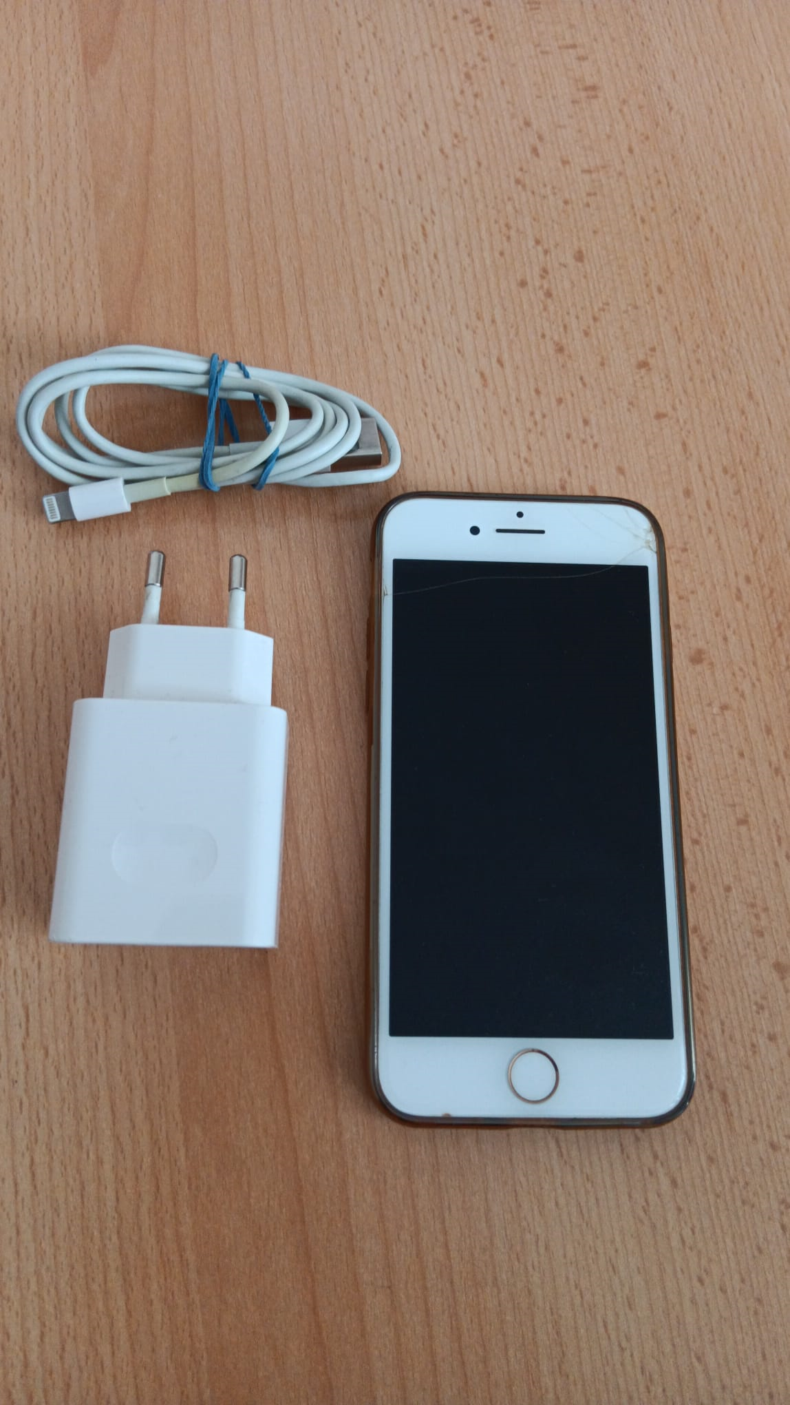 IPhone 8 Smartphone-Weiß-Ladekabel-USB Kabel-