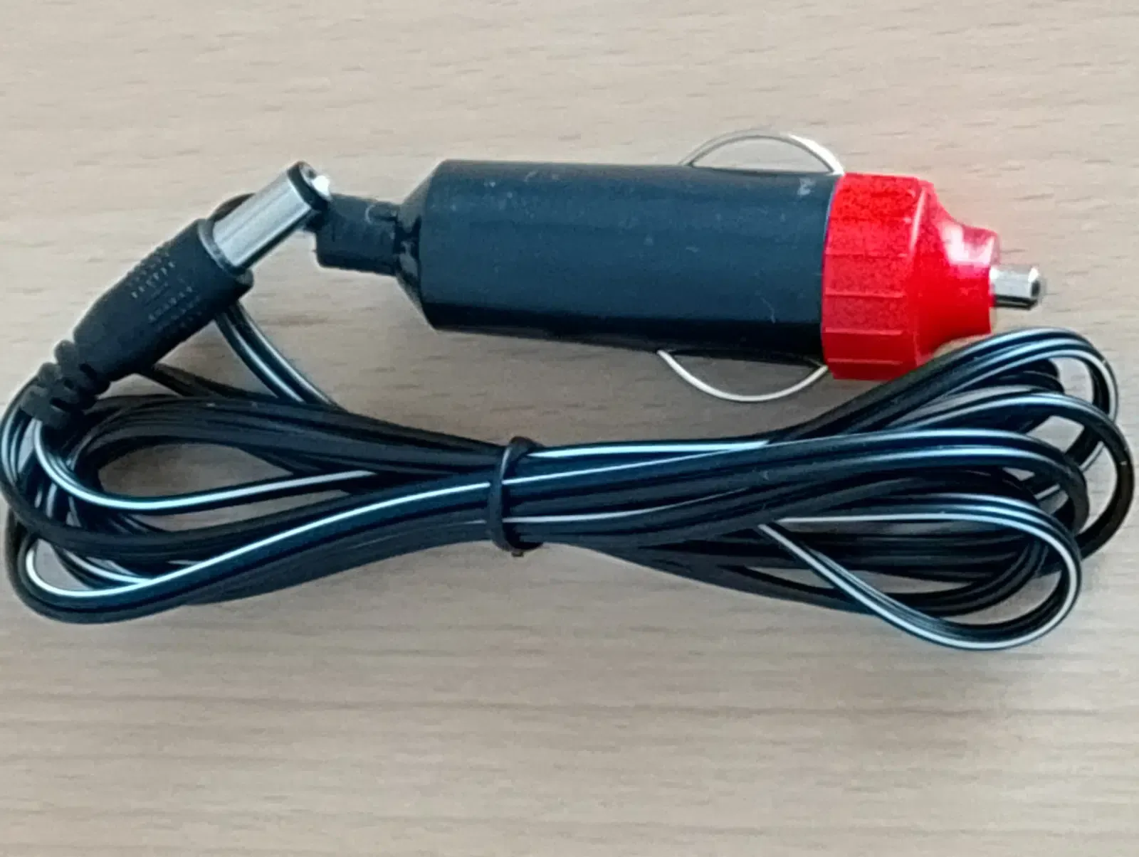 KFZ-Aufladekabel-Kompressor-Stecker-Neu