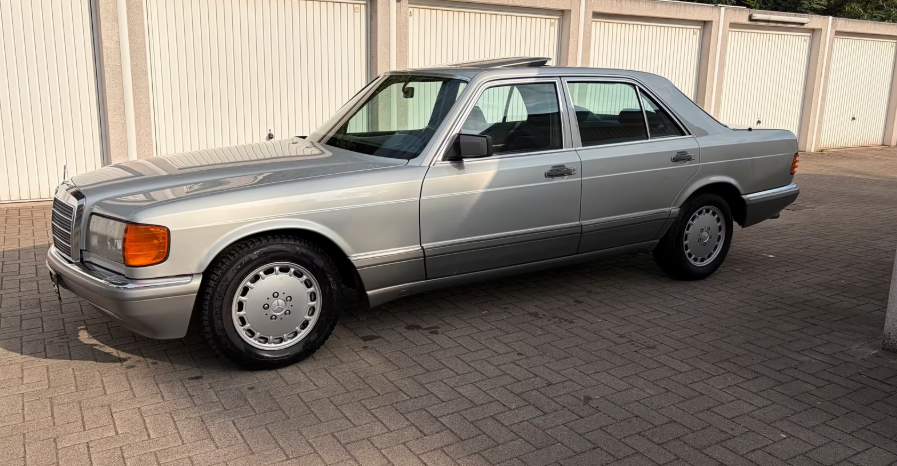 Mercedes Benz 300 SE W126-Baujahr 1990-Fahrerseite