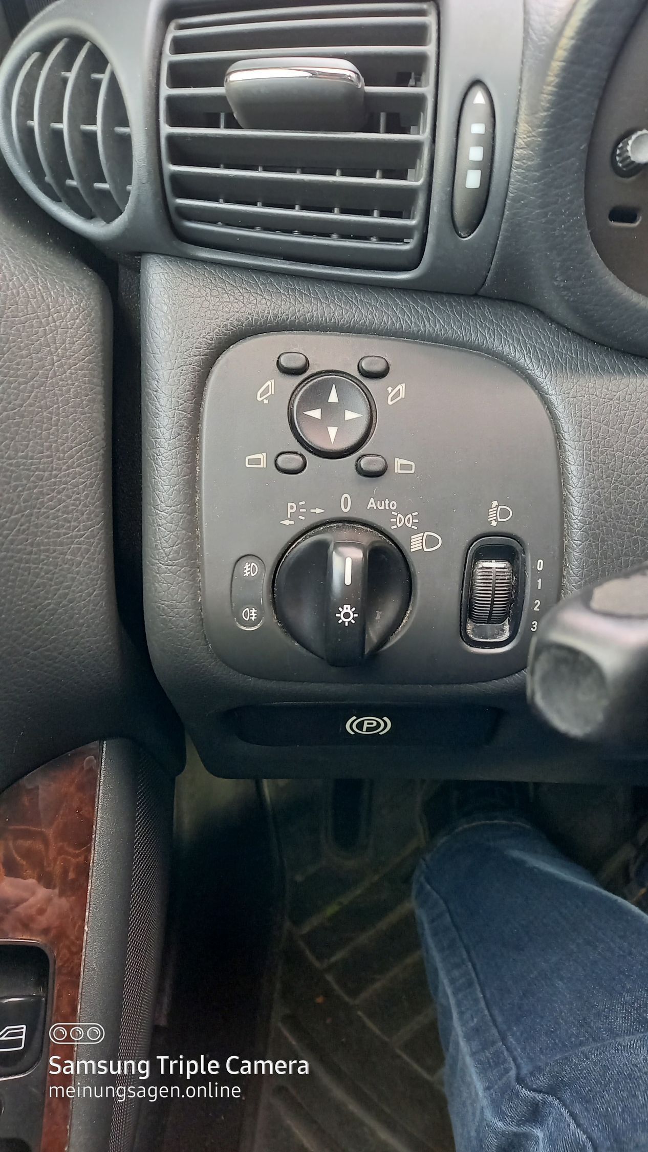 Mercedes Benz C 180 Kombi-Baujahr 2004-Knöpfe Lichtschalter