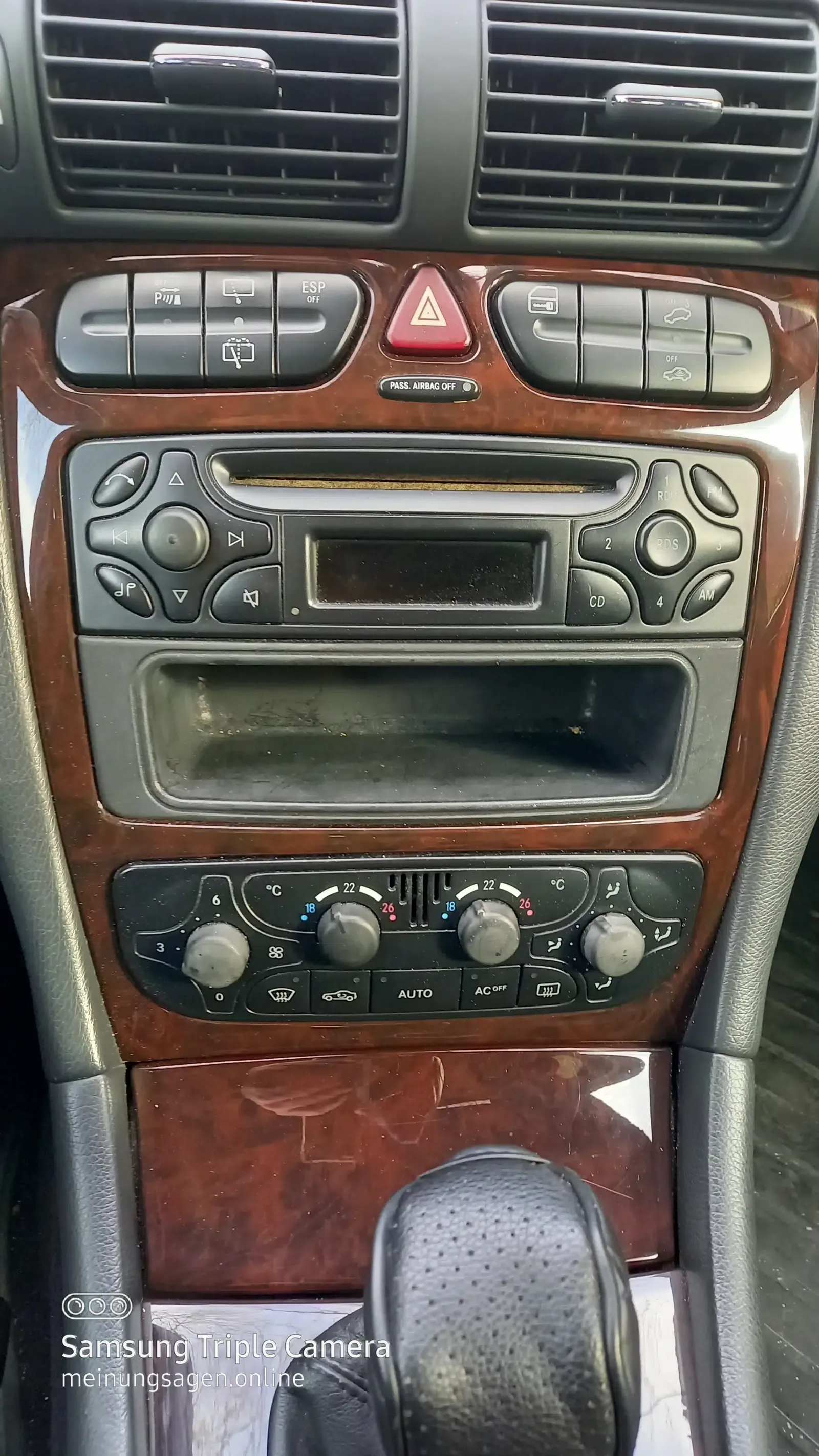 Mercedes Benz C 180 Kombi-Baujahr 2004-Knöpfe-Lüftung-Schaltung