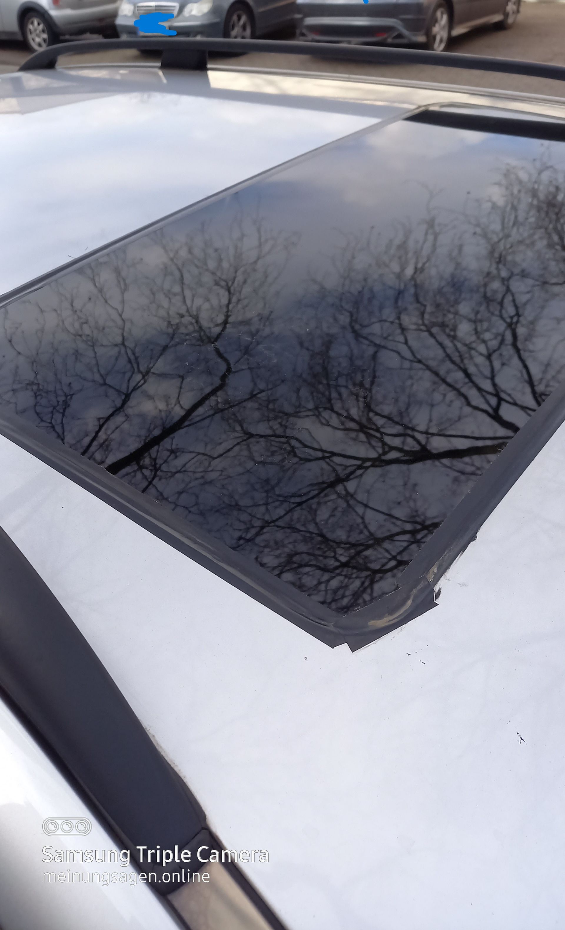 Mercedes Benz C 180 Kombi-Baujahr 2004-Silber-Glasschiebedach