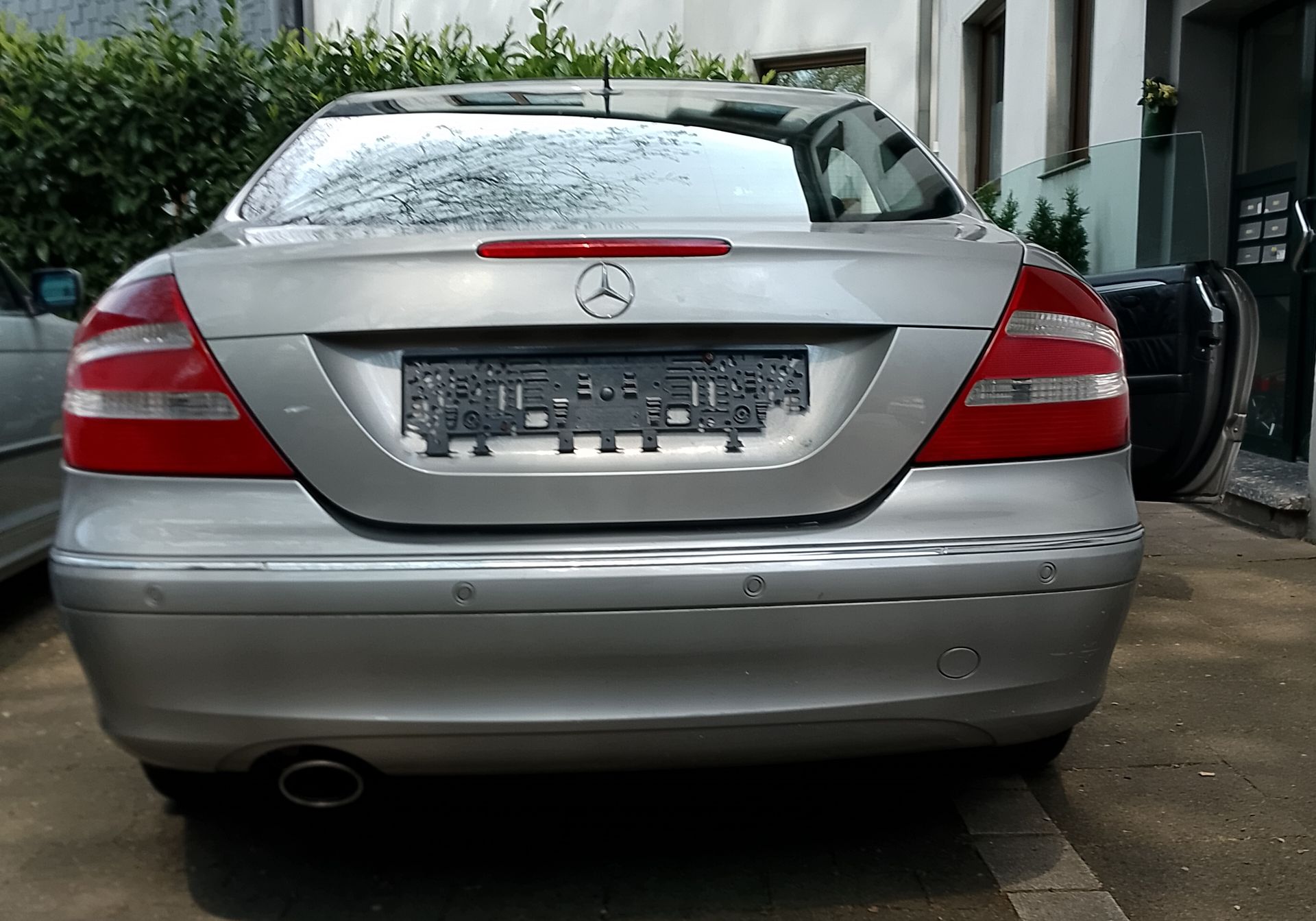 Mercedes Benz CLK 200 Kompressor-Baujahr 2003-Silbergraueck