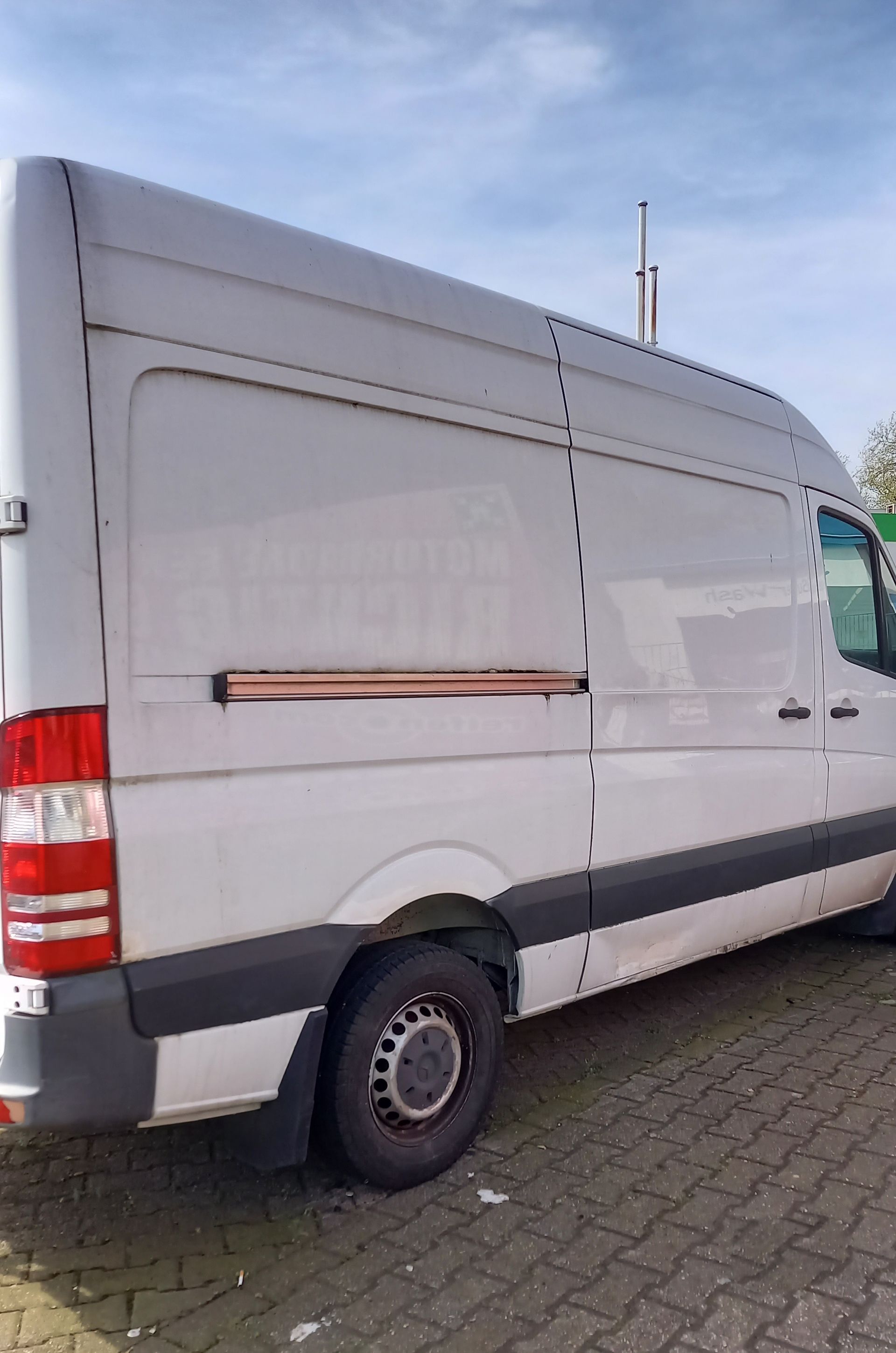 Mercedes Benz Sprinter 313 CDI-Baujahr 2009-Weiss-Beifahrerseite
