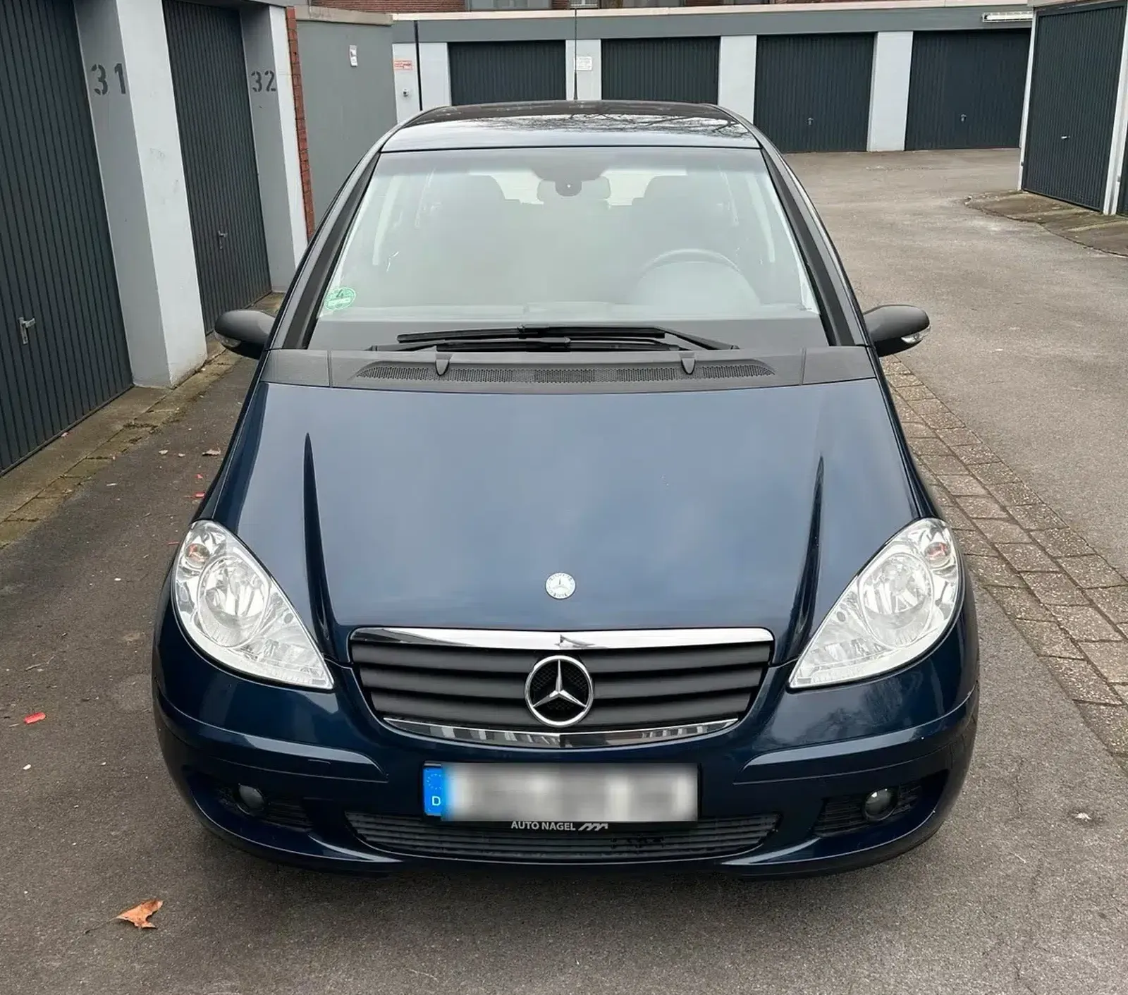Mercedes-Benz-A-Klasse-Blau-Met-Baujahr-2005-Benziner-Front