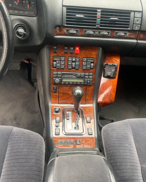 Mercedes-Benz-S600-Baujahr 1994-Innenausstatung