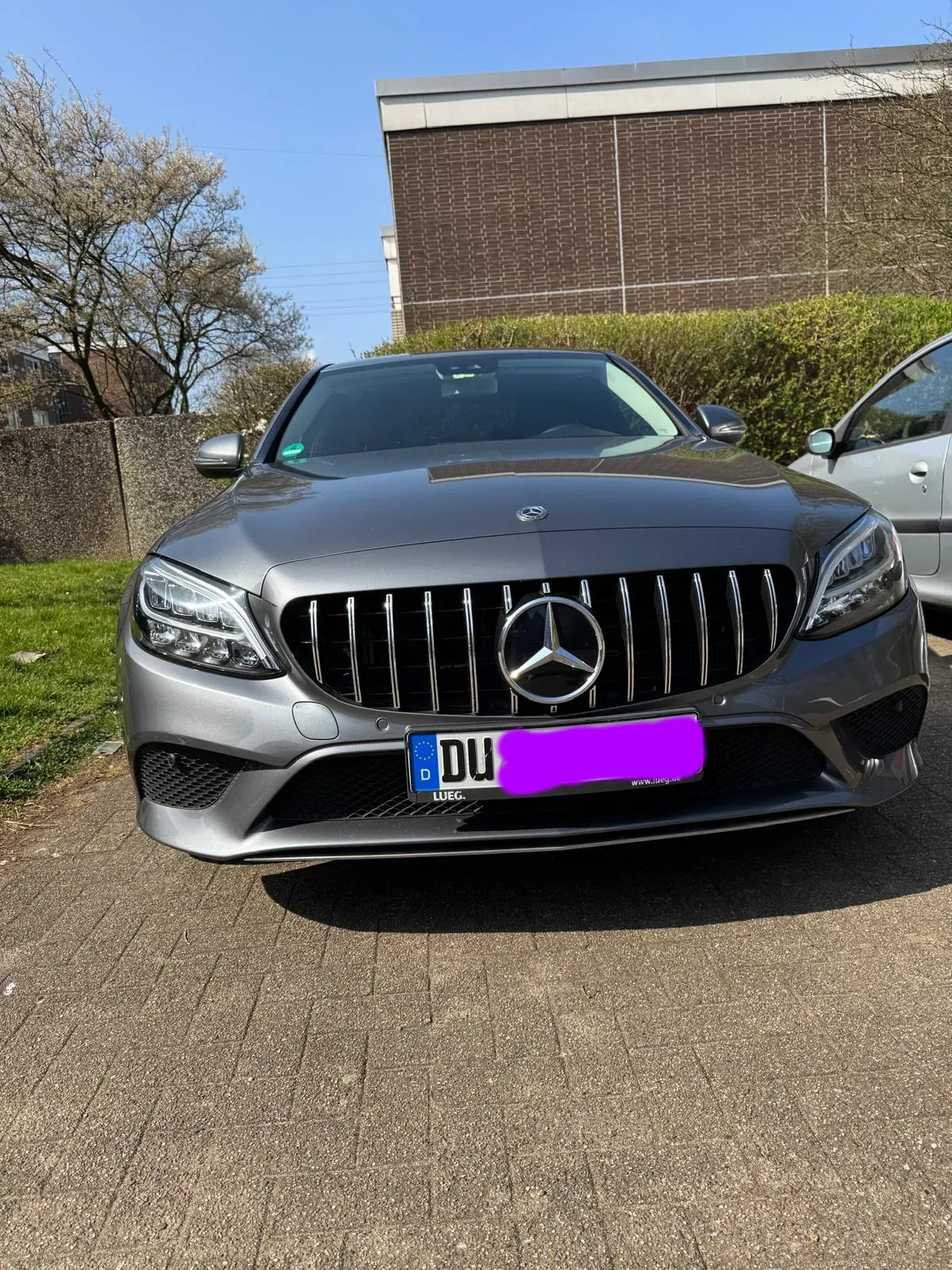 Mercedes Benz E200 D Grau Limousine Baujahr 2019 Grau Front