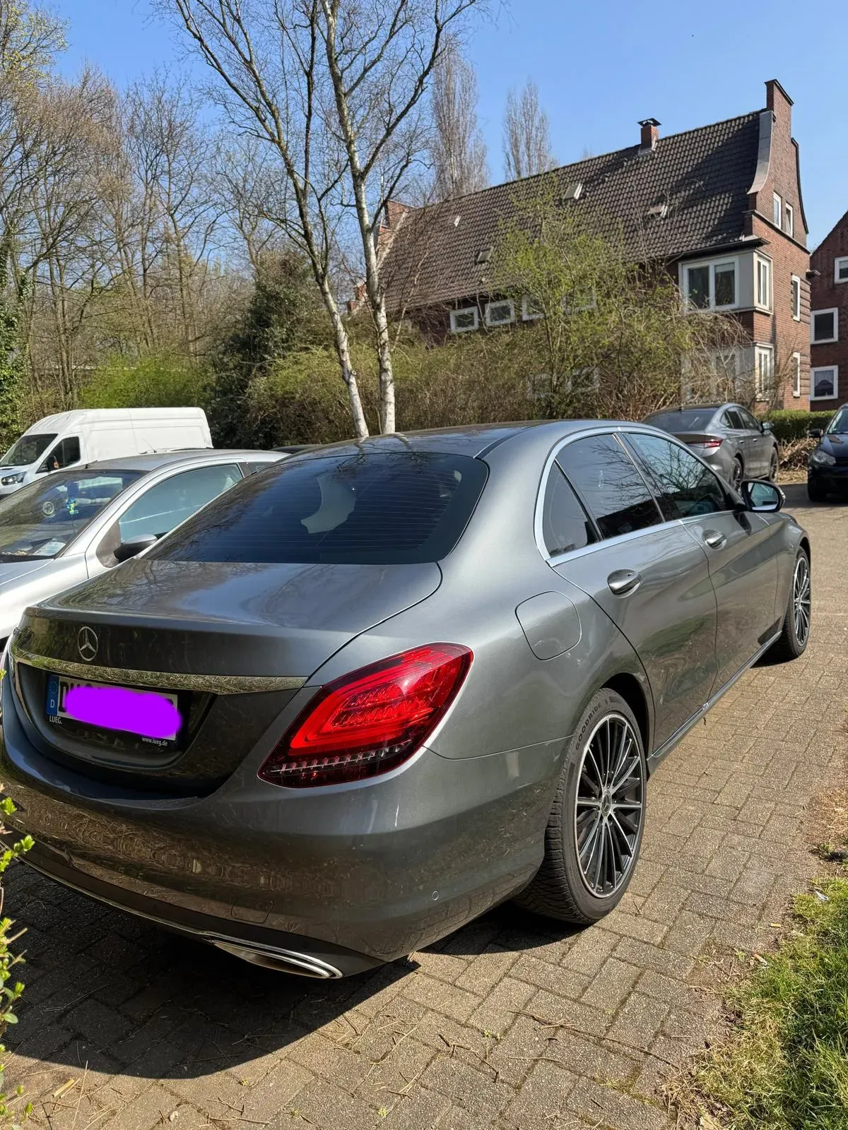 Mercedes Benz E200 D Grau Limousine Baujahr 2019 Grau Beifahrerseite Heck