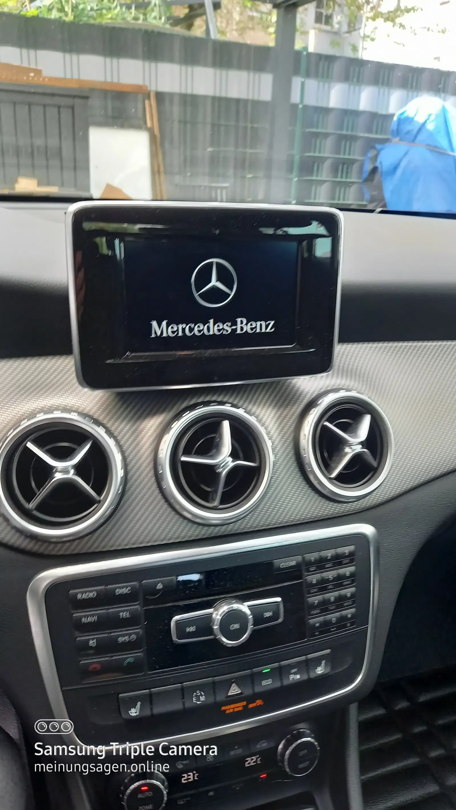 Mersedec-GLA-Silber-Instromente-705018