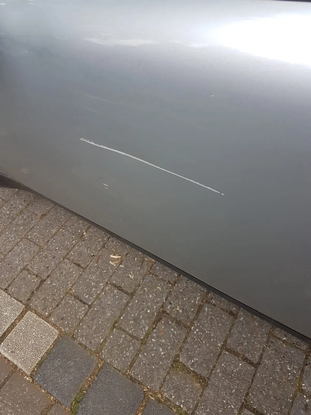 Mini Cooper One Silber/Schwarz - Baujahr 2002 - Kratzer Tür Beifahrerseite 