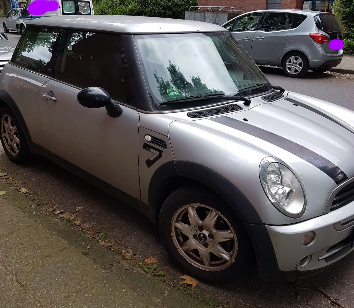 Mini One Silber Baujahr 2002 Beifahrerseite Tür-Felgen