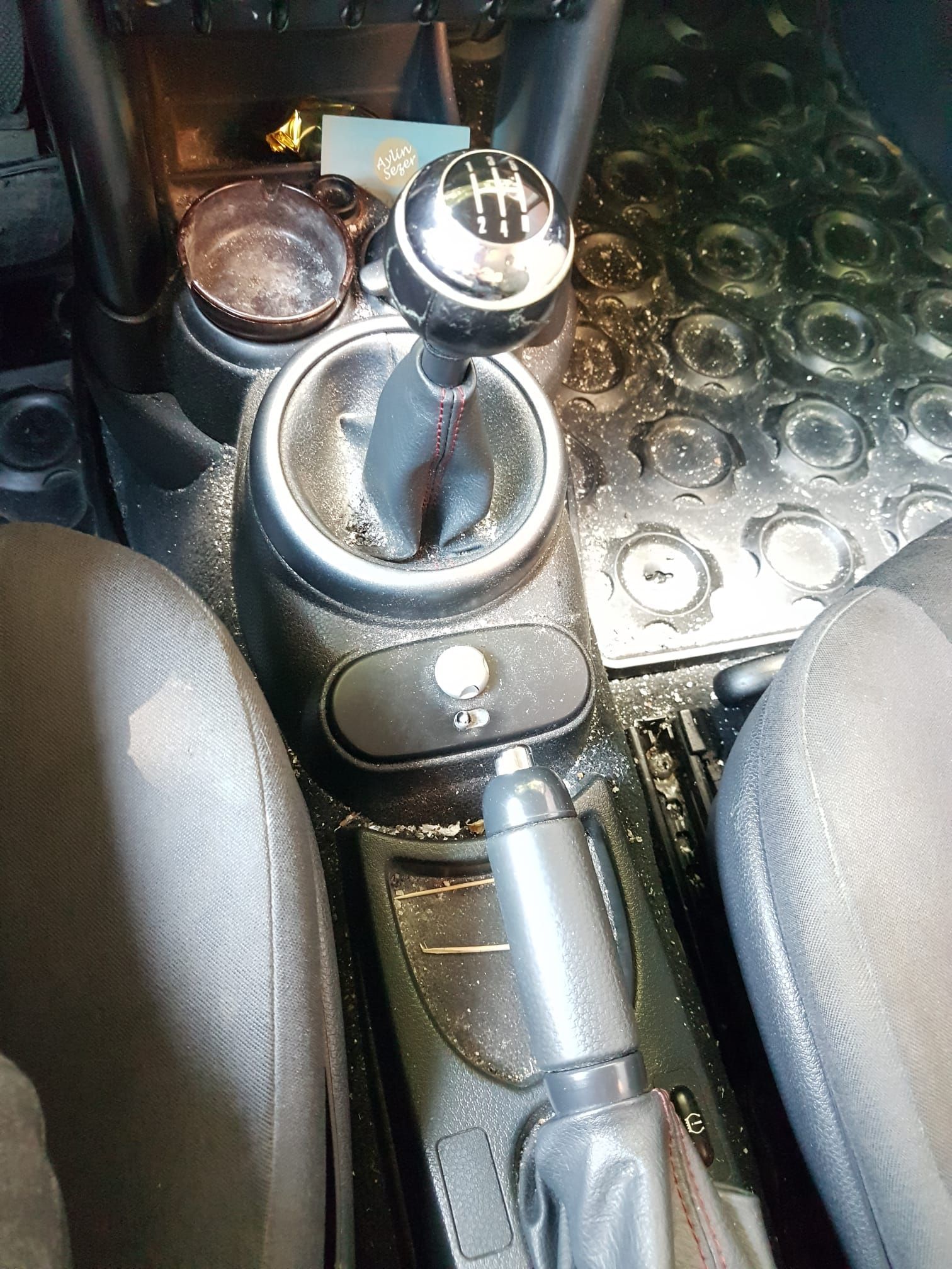 Mini One Silber Baujahr 2002 Schalthebel