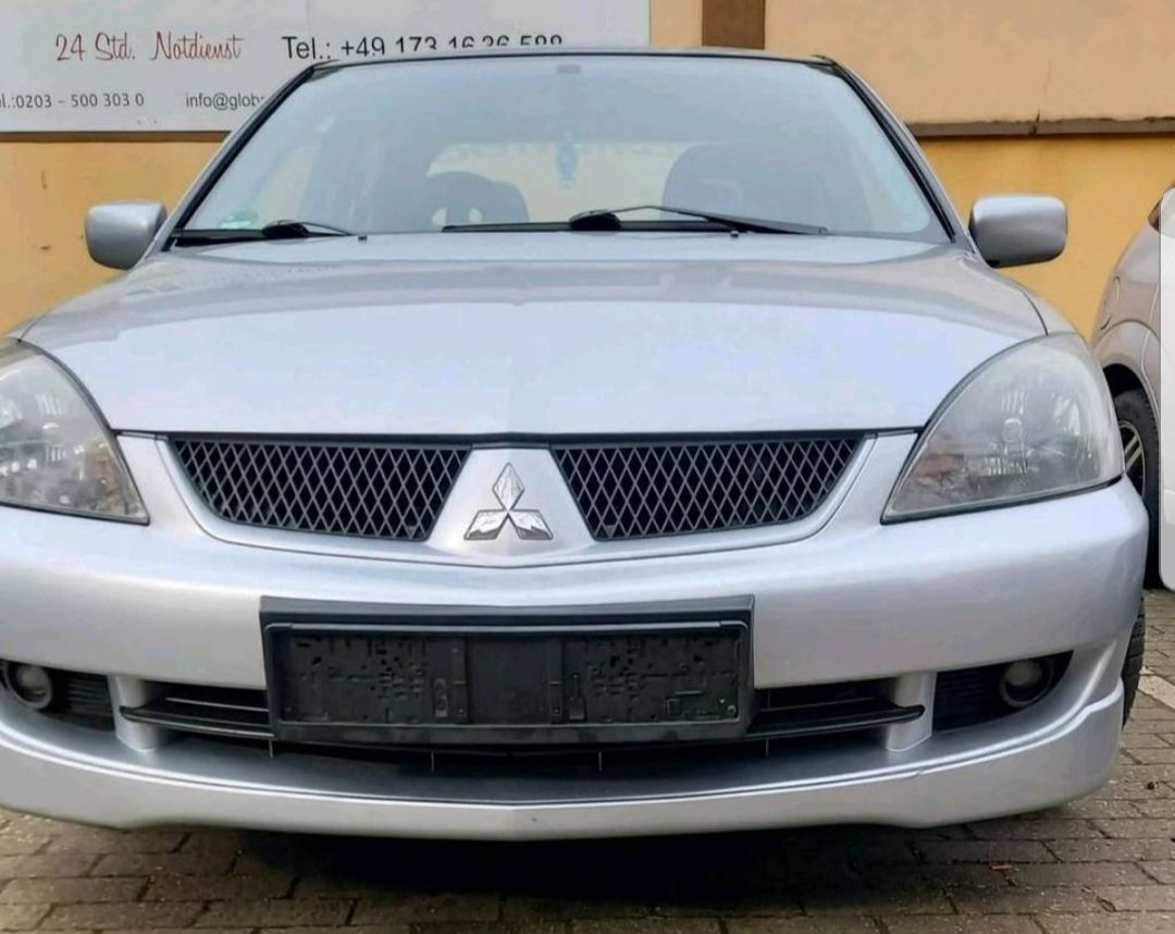 Mitsubishi Lancer-Baujahr 2008-Silber-Front-135PS