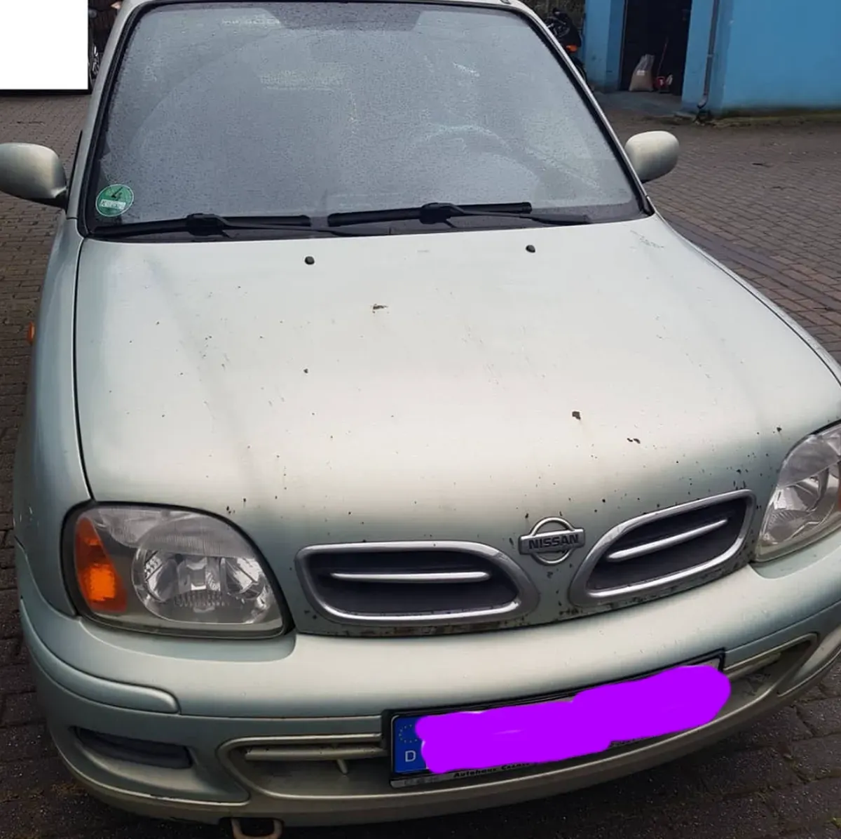 Nissan Micra Hell Grün Baujahr 2001 Front Scheinwerfer Spiegel