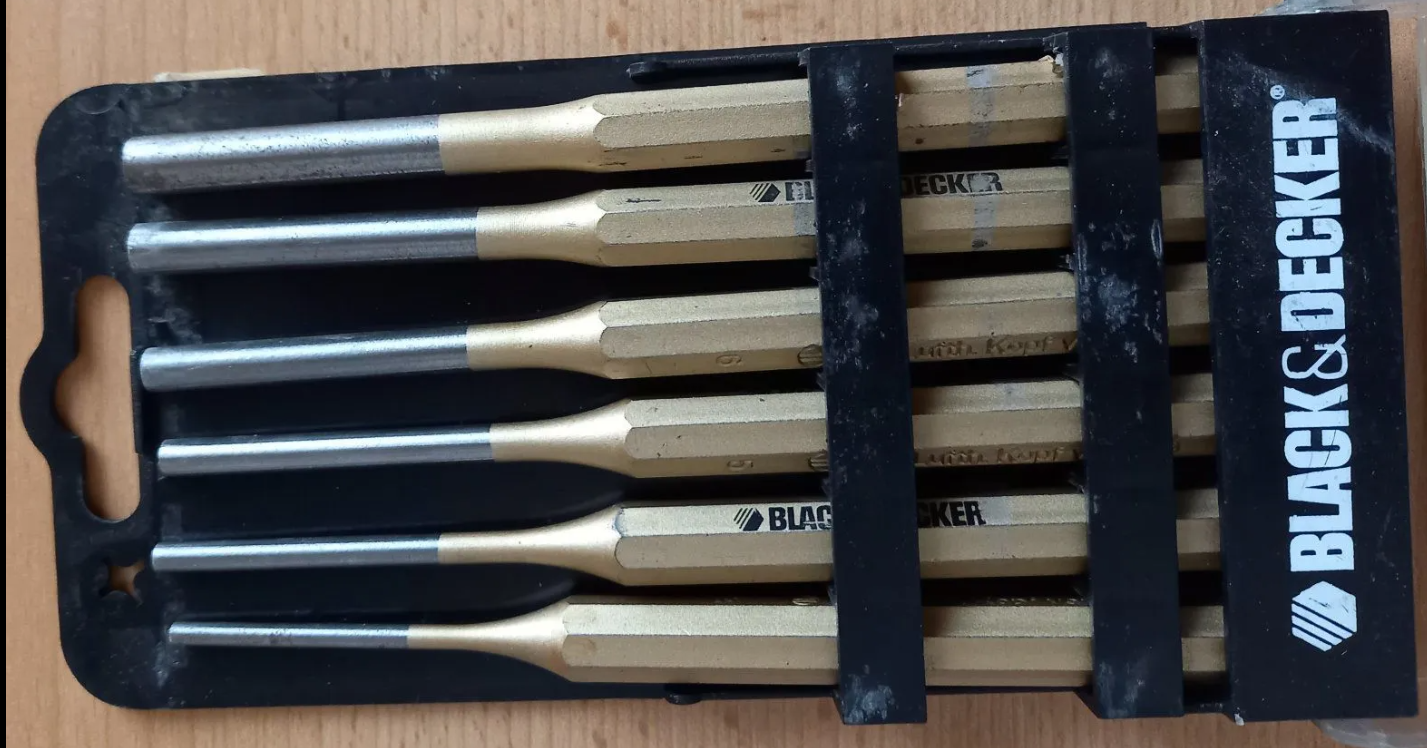 Rennsteig-Werkzeuge-In Schalle