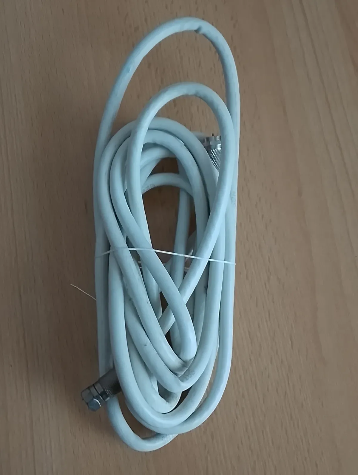 Weißes SAT Kabel ca. 1,5 Meter