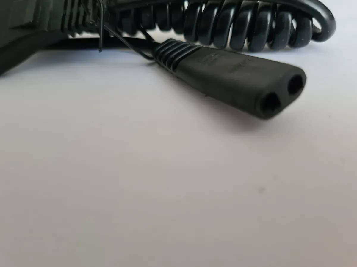 Schwarzer Stromkabel für Rasierer & kleine Endgeräte Stecker 