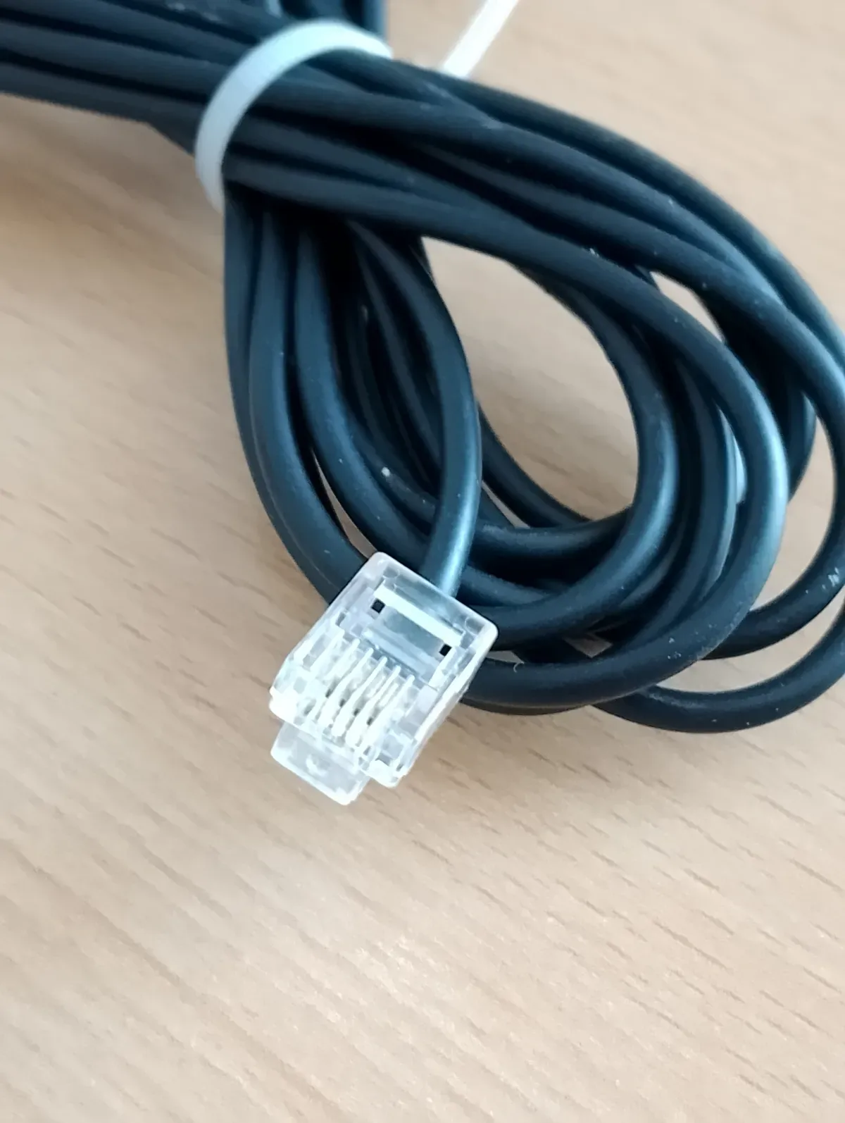 Schwarzer TEA Anschluss Kabel  Telefon oder Fax Stecker