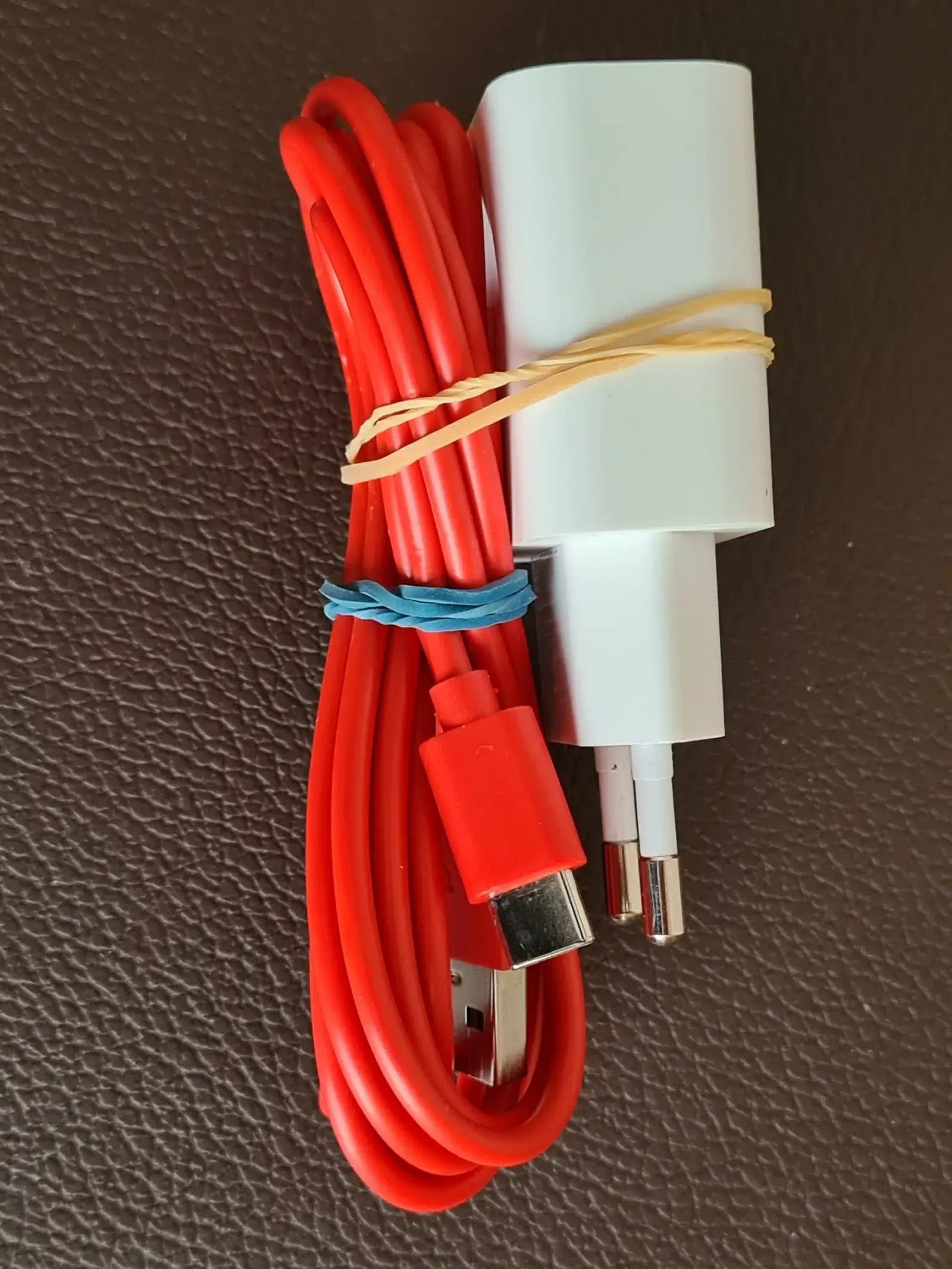 USB Smartphone-Datentauschkabe-Aufladekabell-1-Meter-Rot (3)