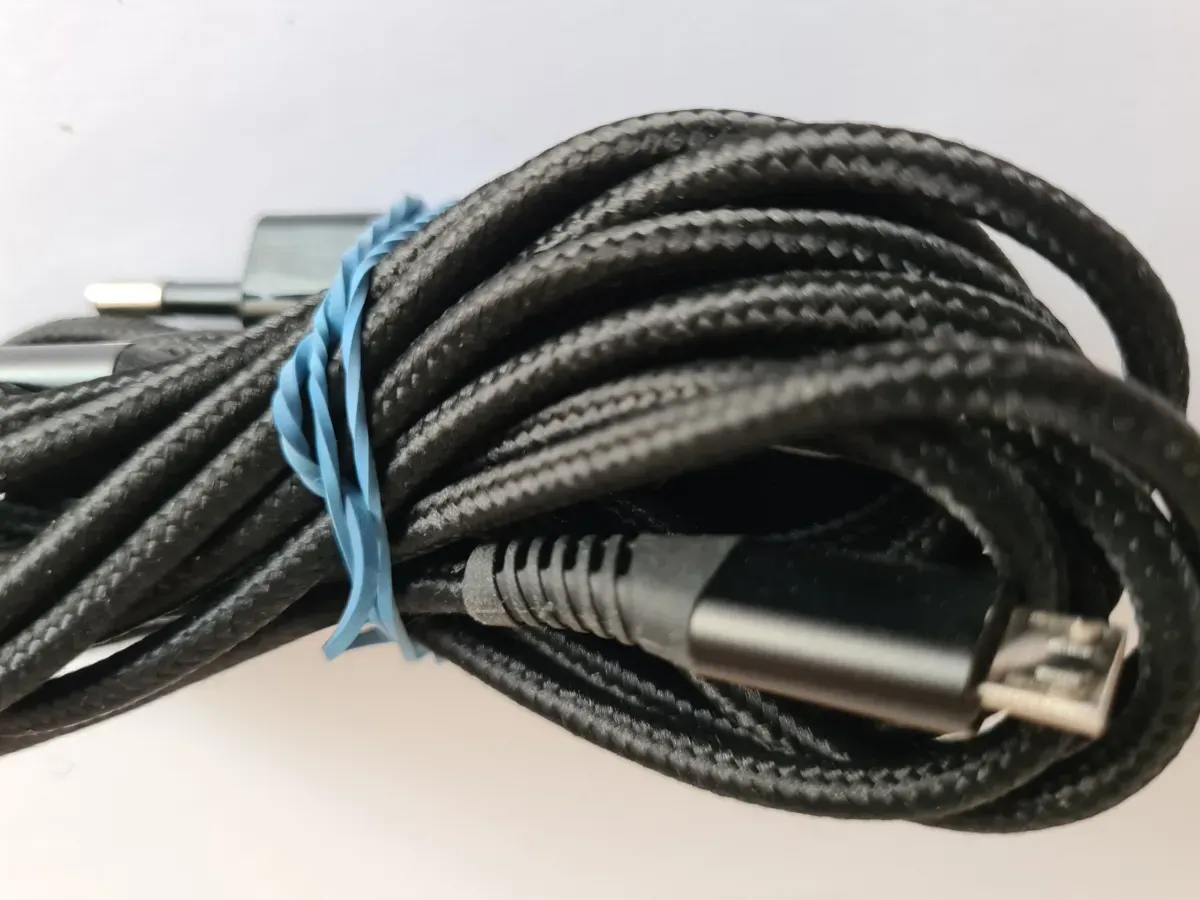 Ladekabel USB Anschluss mit Adapter Handy & PC