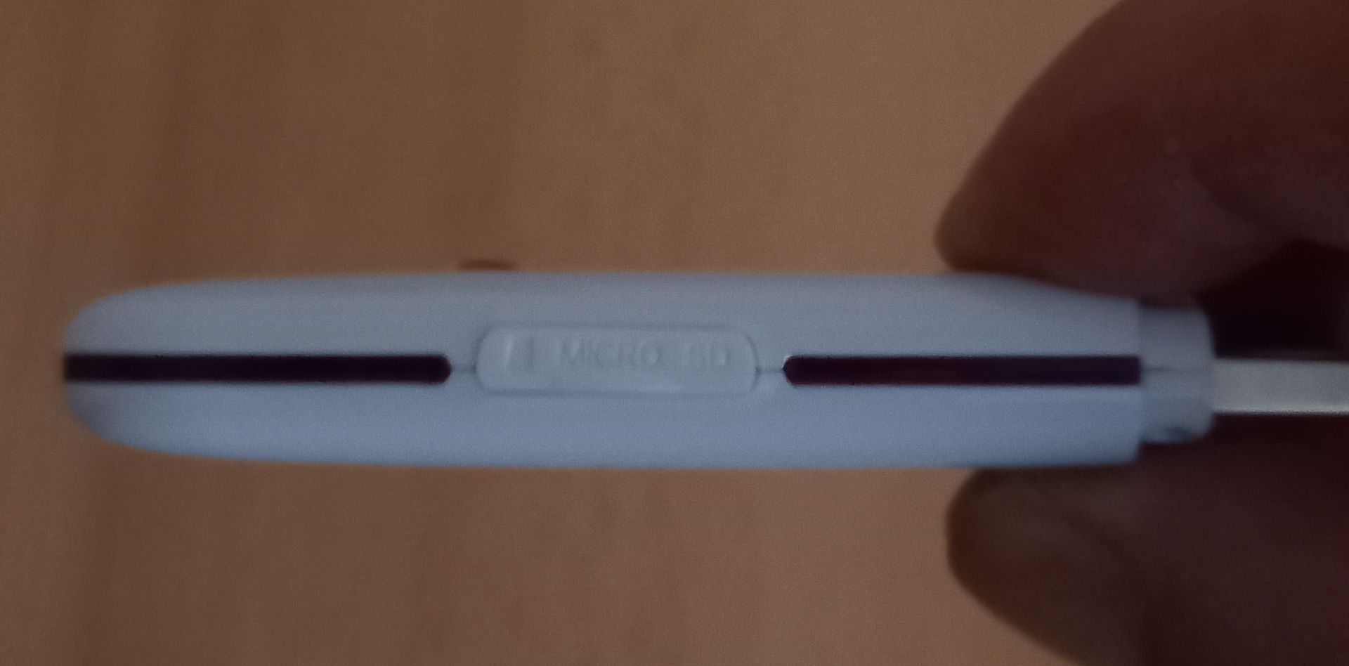 Vodafon USB Internet Stick Weiß-Seite