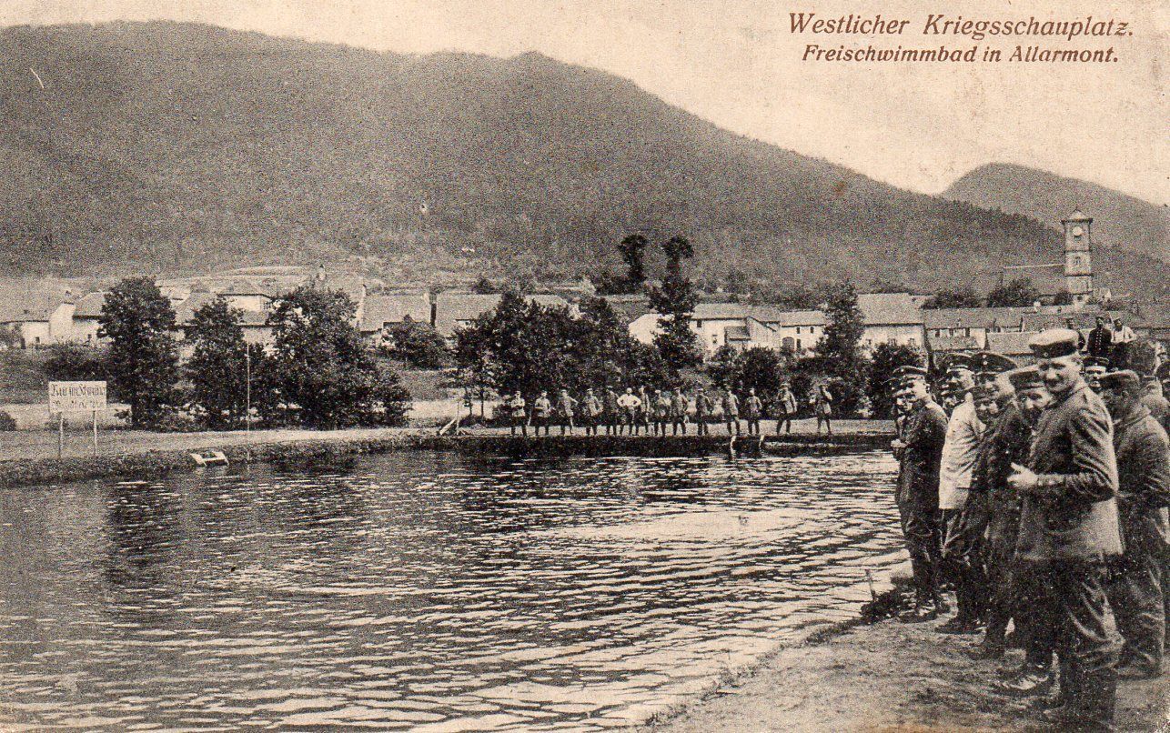 Postkarte Westlicher Kriegsschauplatz Freischwimmbad in Allarmont