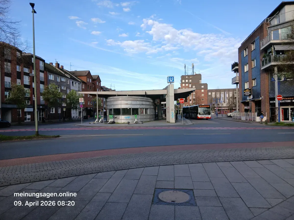 Busbahnhof Duisburg Meiderich.