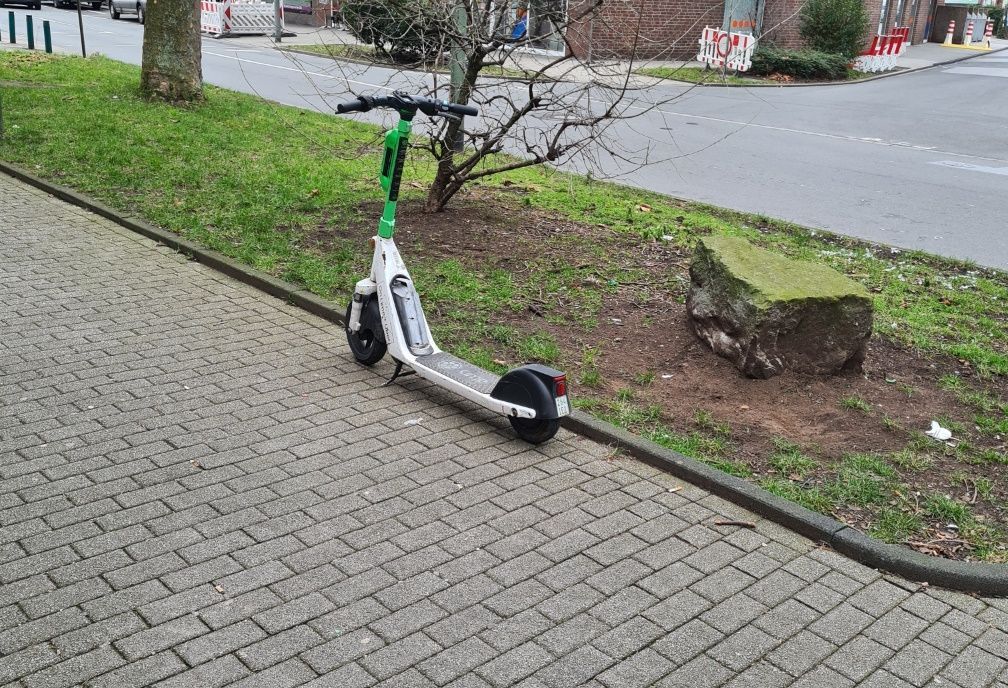e-bike-am-gehweg