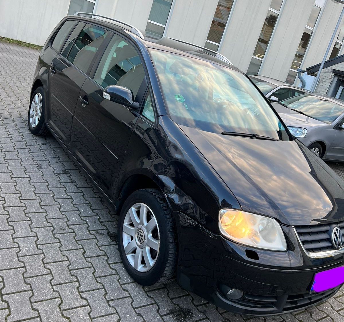 2006 VW Touran FSI Schwarz