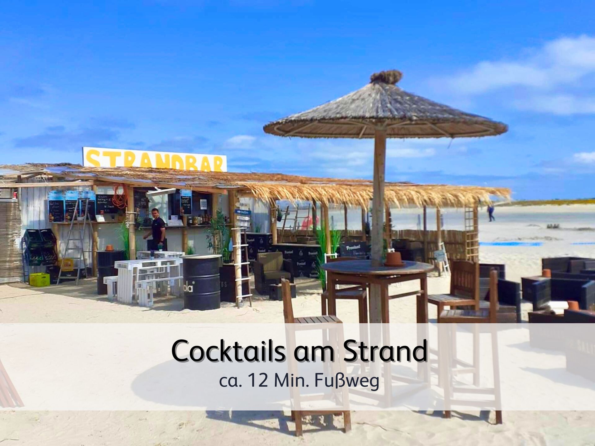 Die Strandbar Möwenlounge in Bensersiel direkt am Strand