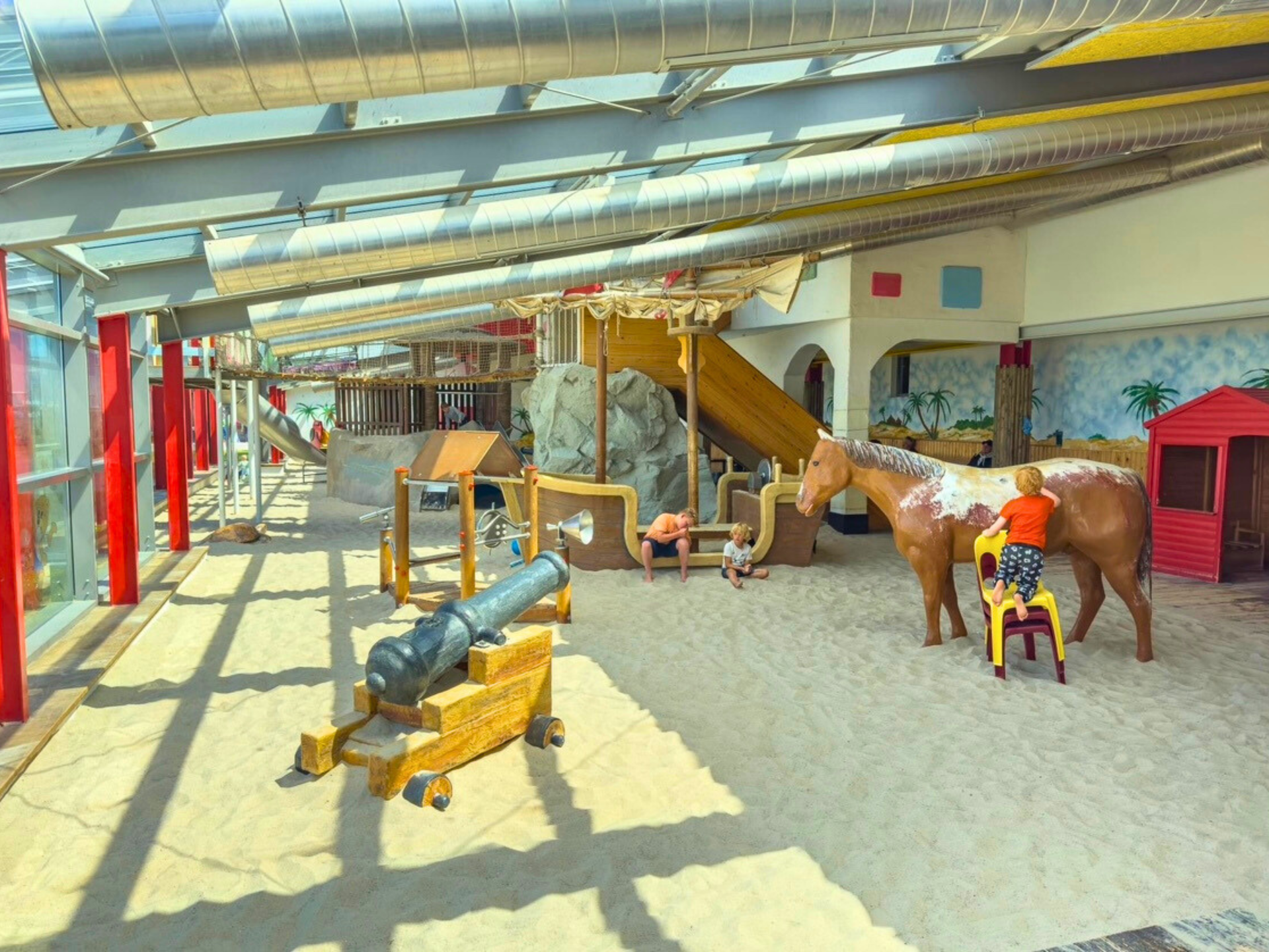 Toben und Spielen bei Regen