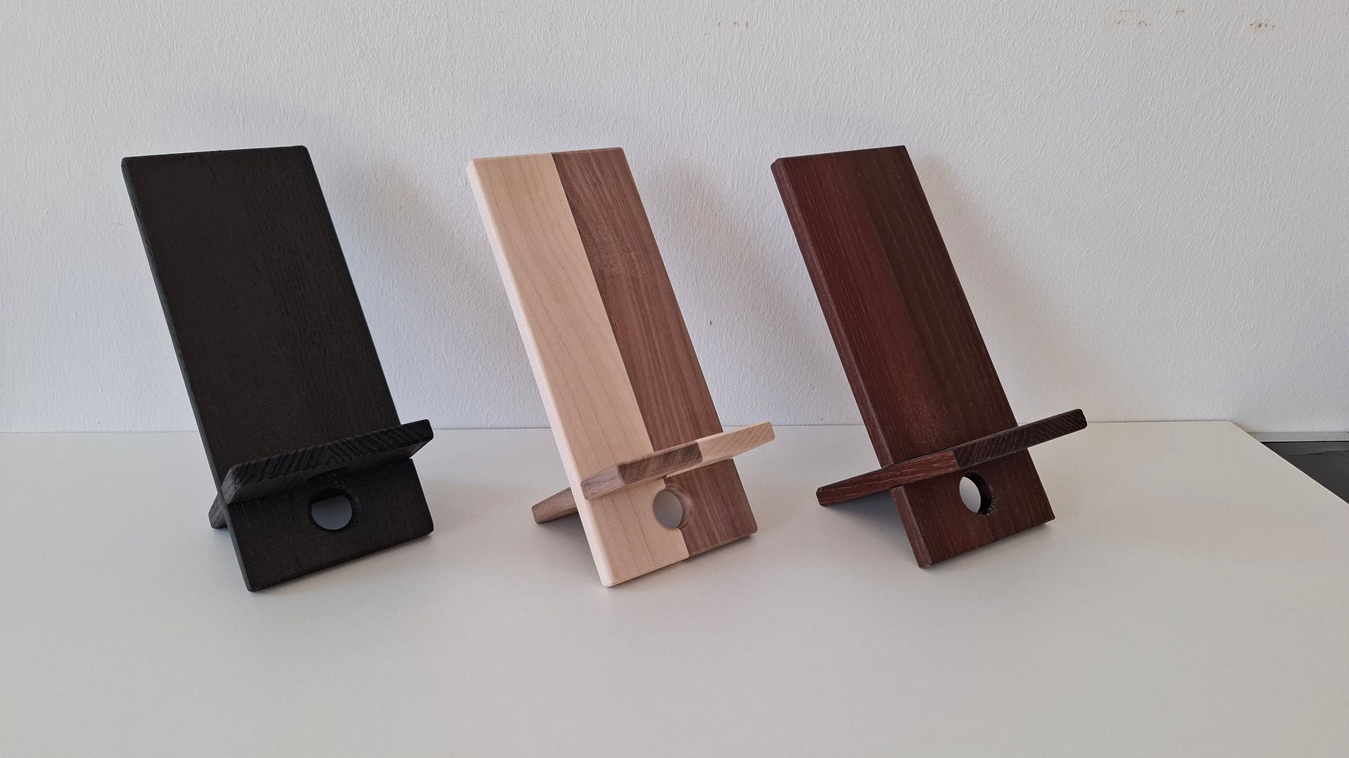 Zum Feierabend liegt dein Handy auf dem Liegestuhl :) 