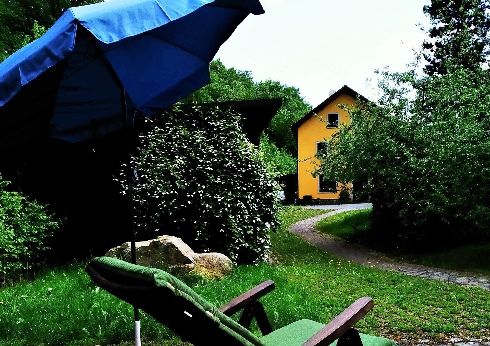 Entspannen im Garten Ferienwohnung Sächsische Schweiz Rosenthal-Bielatal