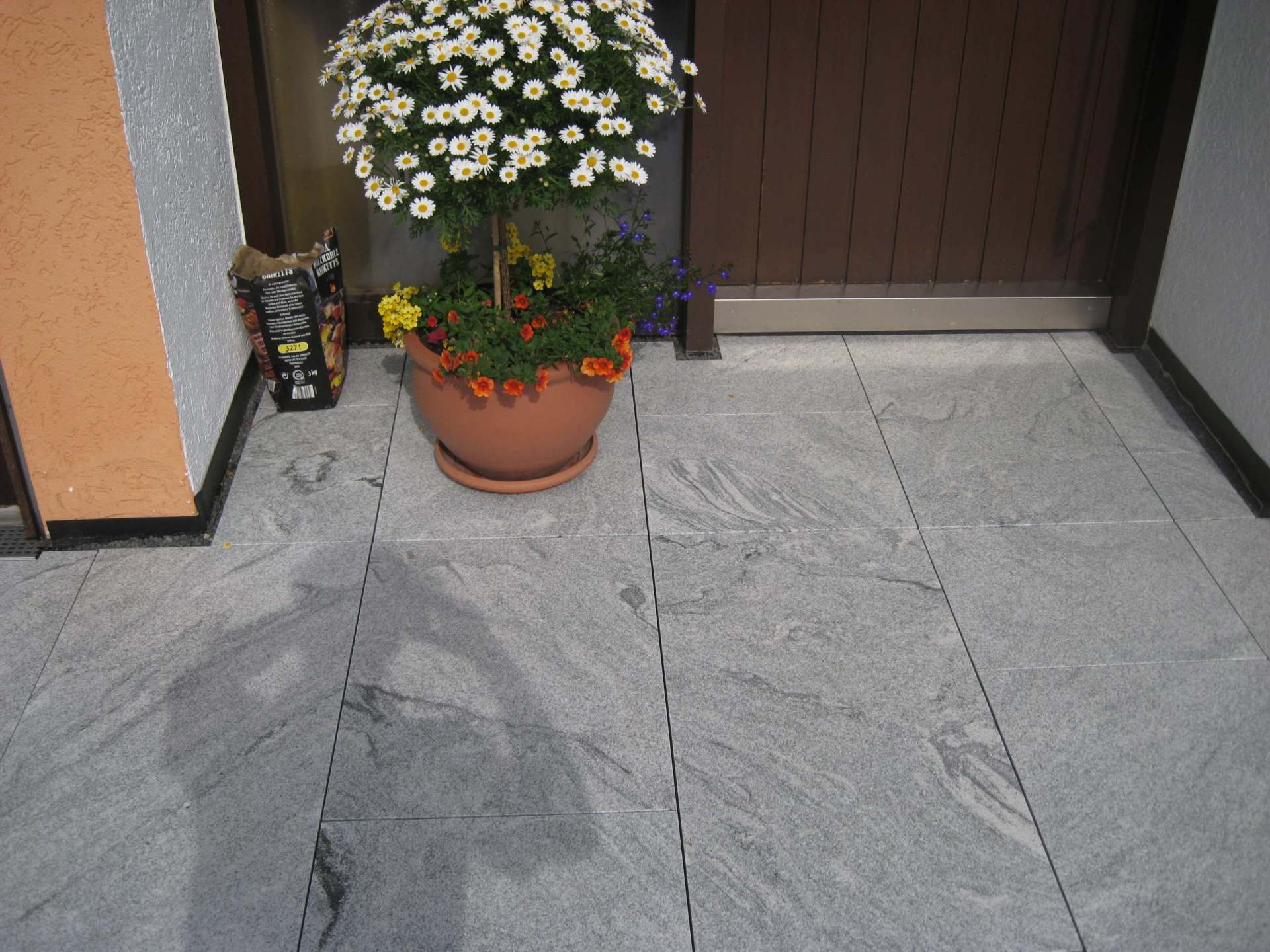 Reutter Natursteine Calw Bodenbeläge